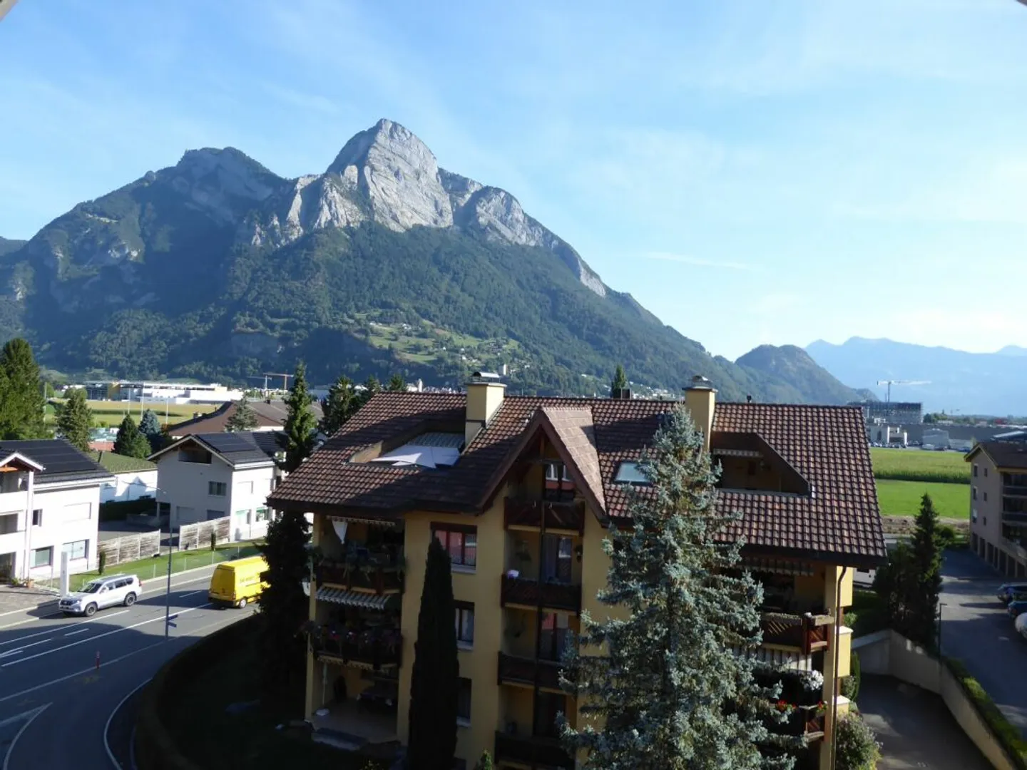familienfreundliche und grosszügige 6-Zimmer-Maisonette-Wohnung - Photo 6 sur 13