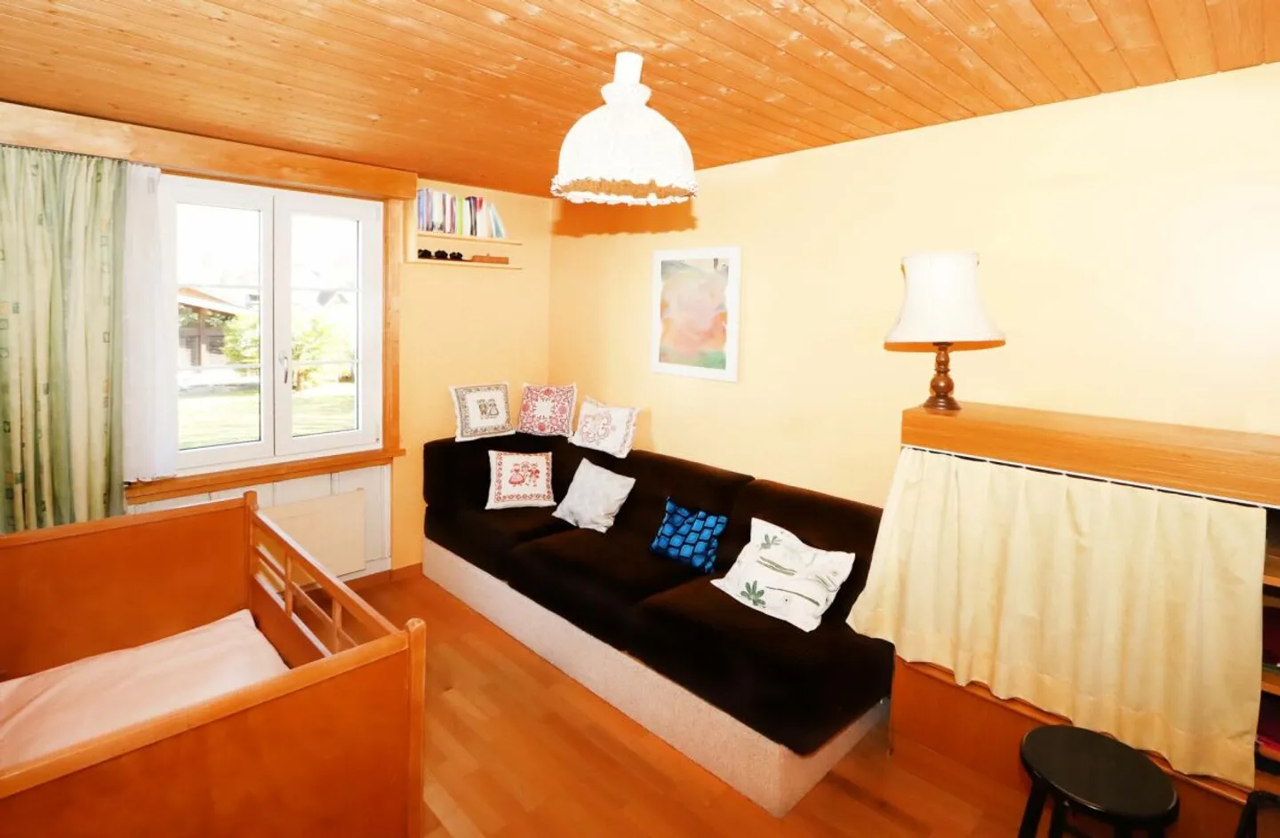 Maison jumelée de style chalet avec jardin - Photo 8 sur 13