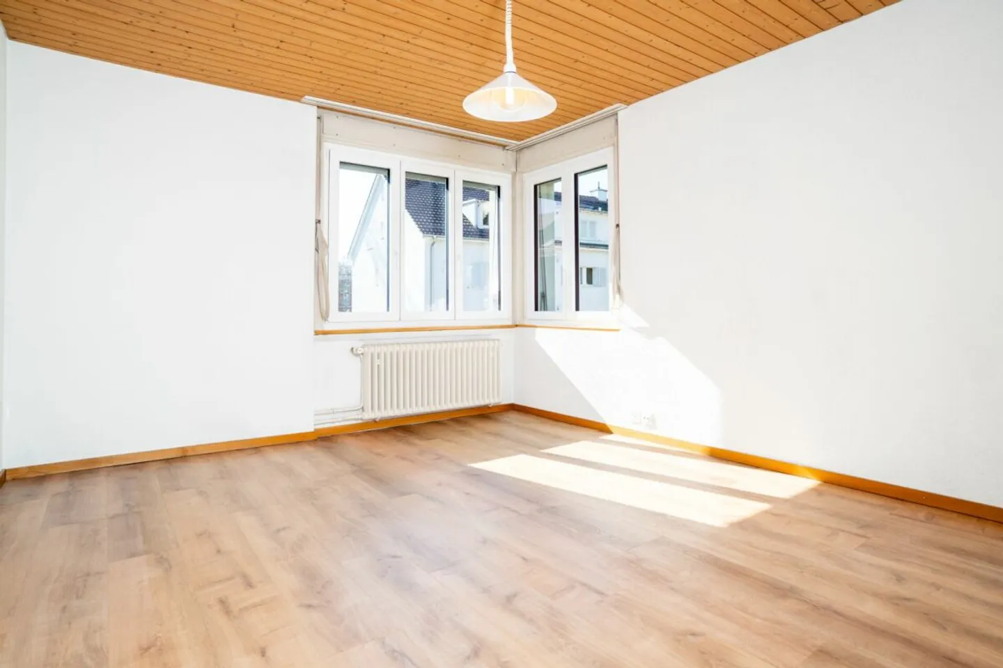 Charmantes 5.5 Zimmer Reihen-Eckhaus an toller Lage - Photo 13 of 13