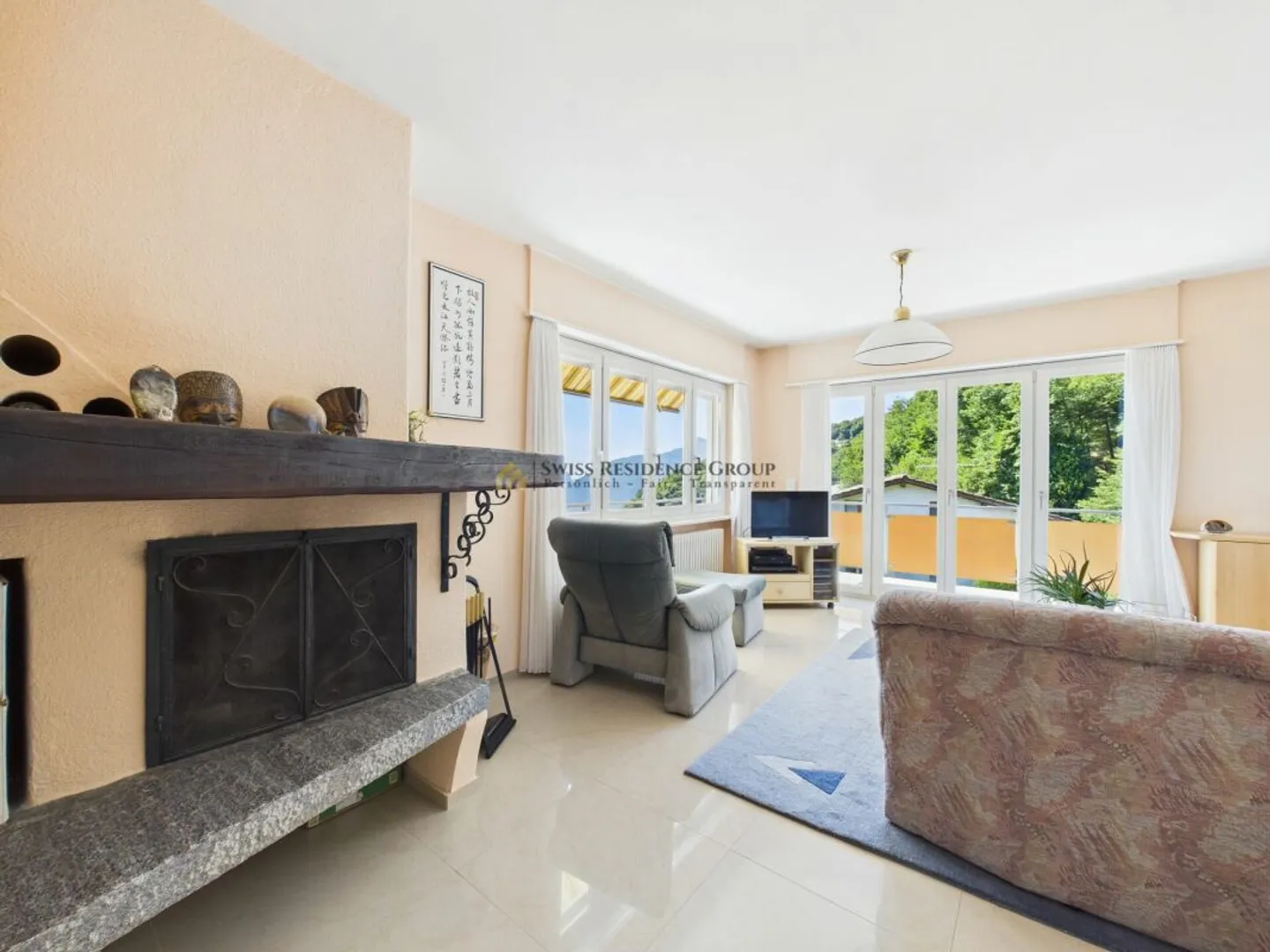 Elegant penthouse apartment with breathtaking views of Lake Lugano - Photo 6 of 12