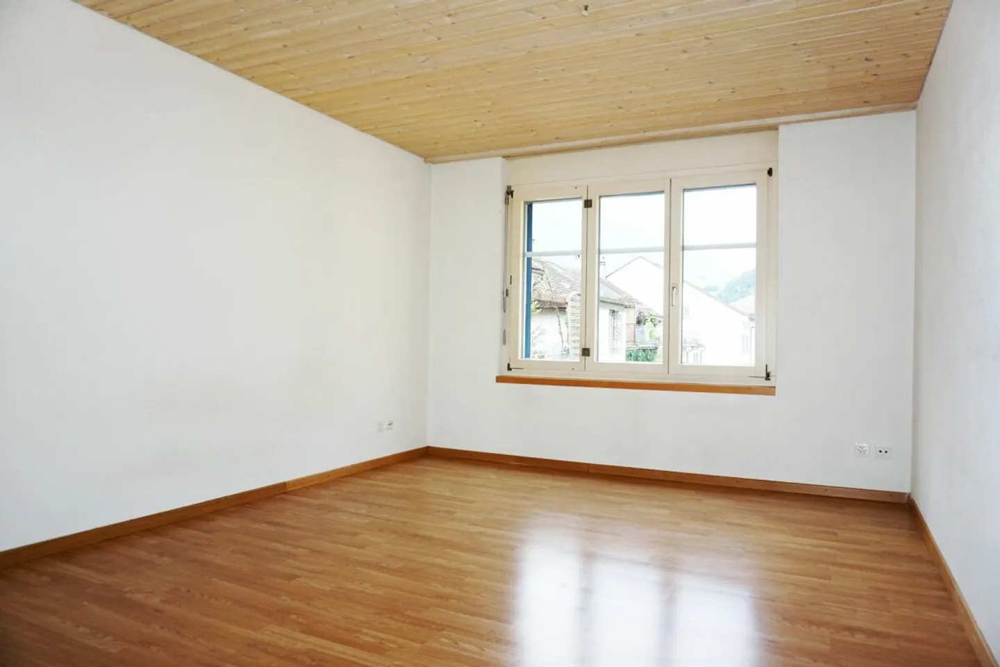 Zentrale 2.5 Zimmerwohnung - Foto 3 von 7