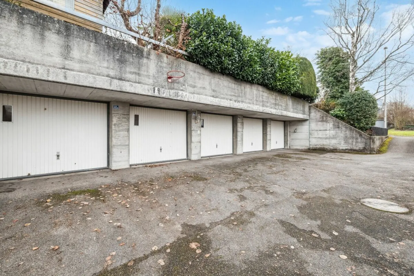 Charmante maison de ville 4 1/2 pièces avec salle de loisirs, jardin potager et garage - Photo 13 sur 13