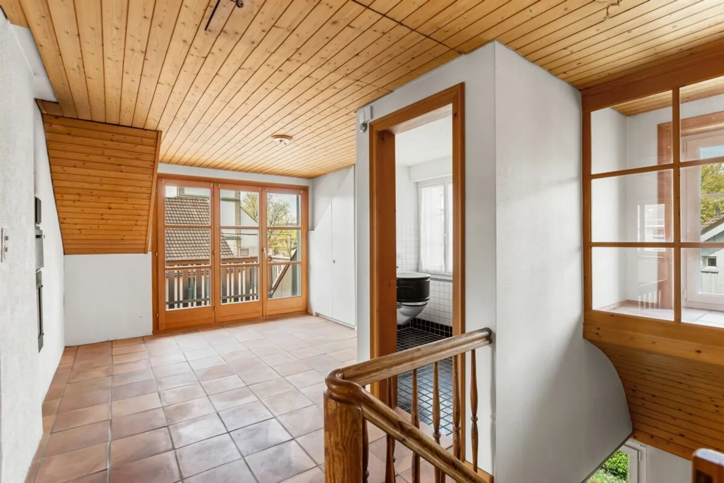 Amour du Détail ! Bijou avec Charme, Coins et Arêtes. - Photo 4 sur 13