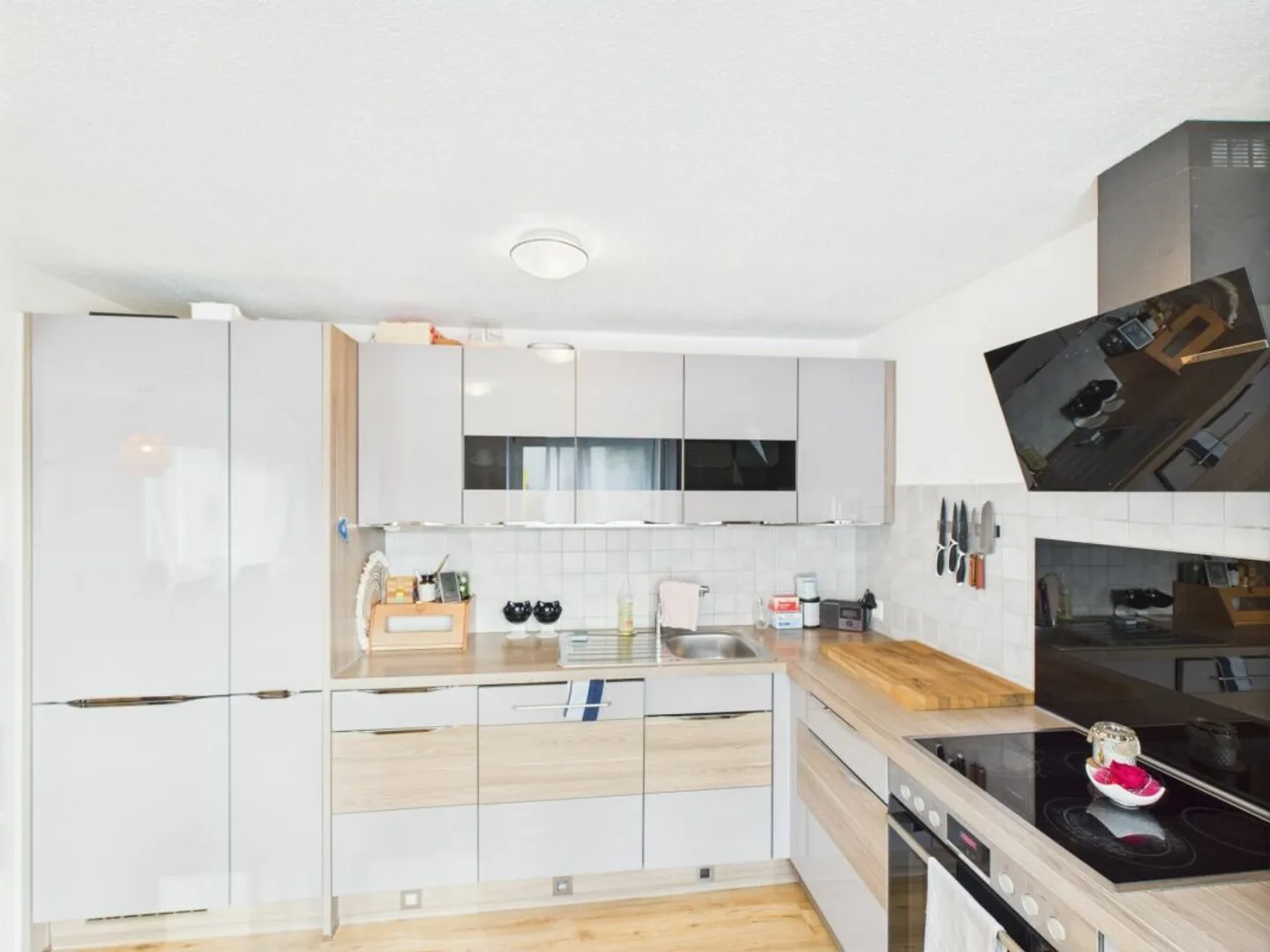 4.5 Room Apartment in 3-Family House - Photo 4 of 13