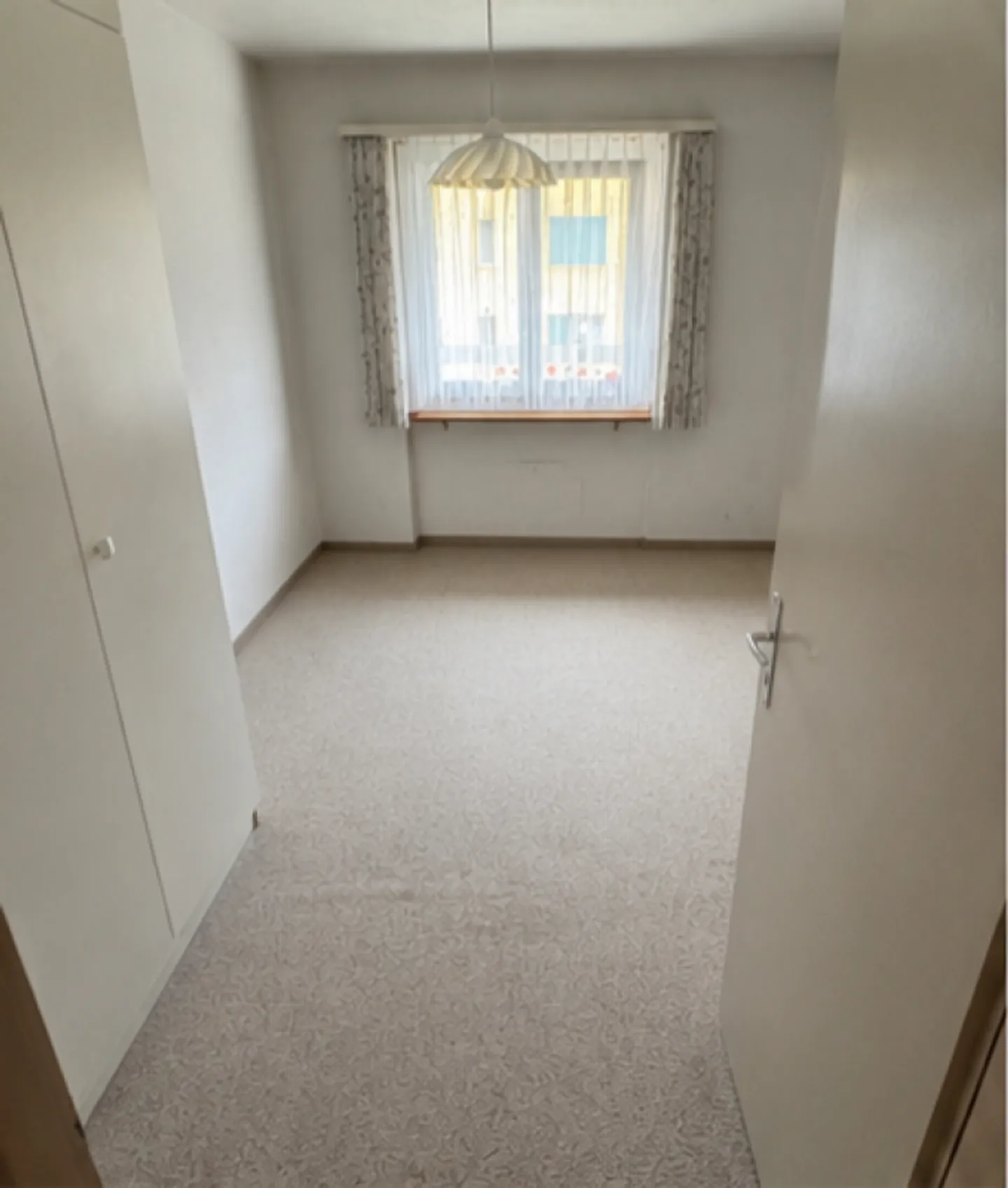 Apartment in a small multi-family house - Photo 6 of 10