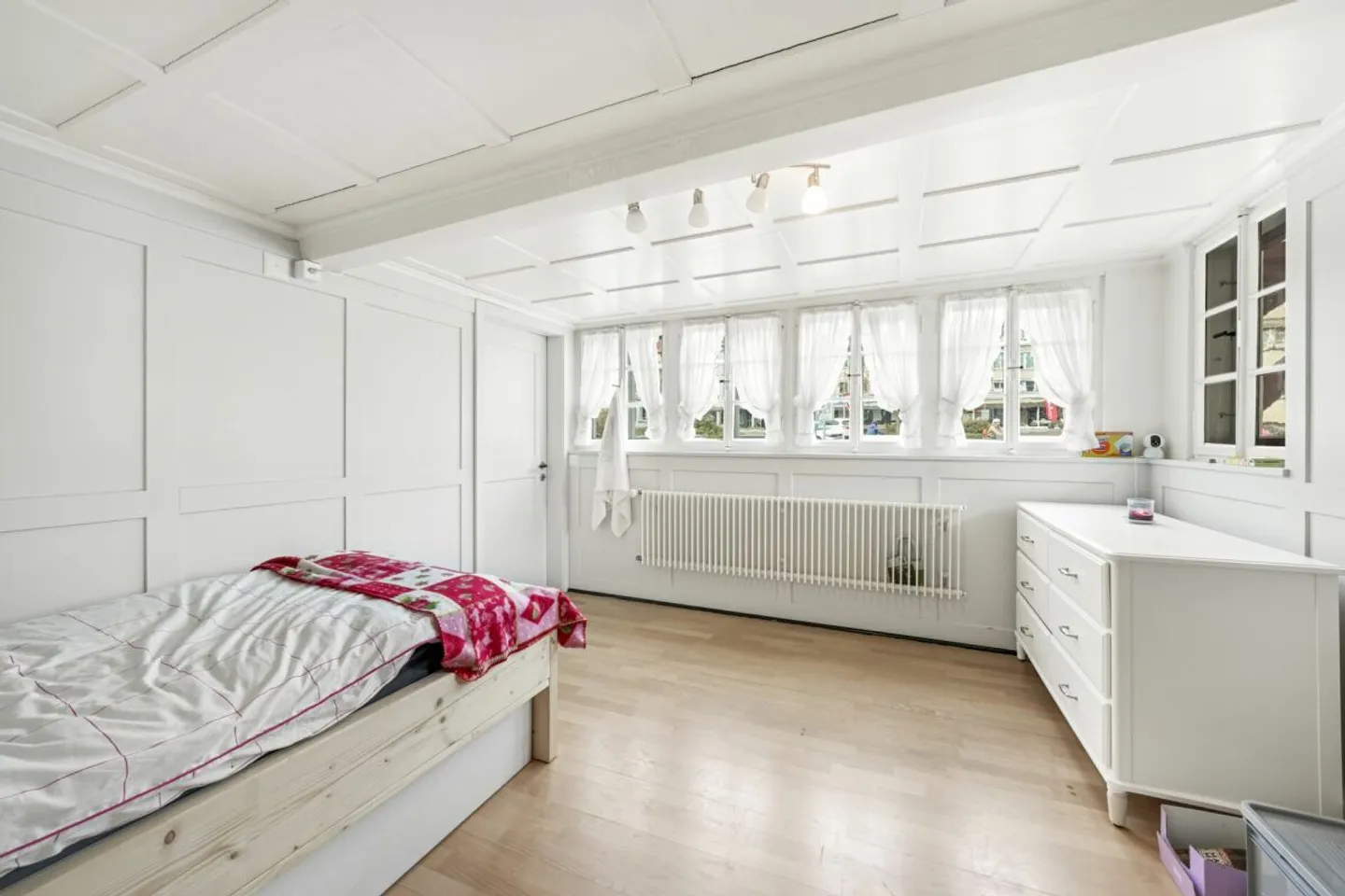 Affascinante gioiello con storia e futuro - Foto 8 di 13