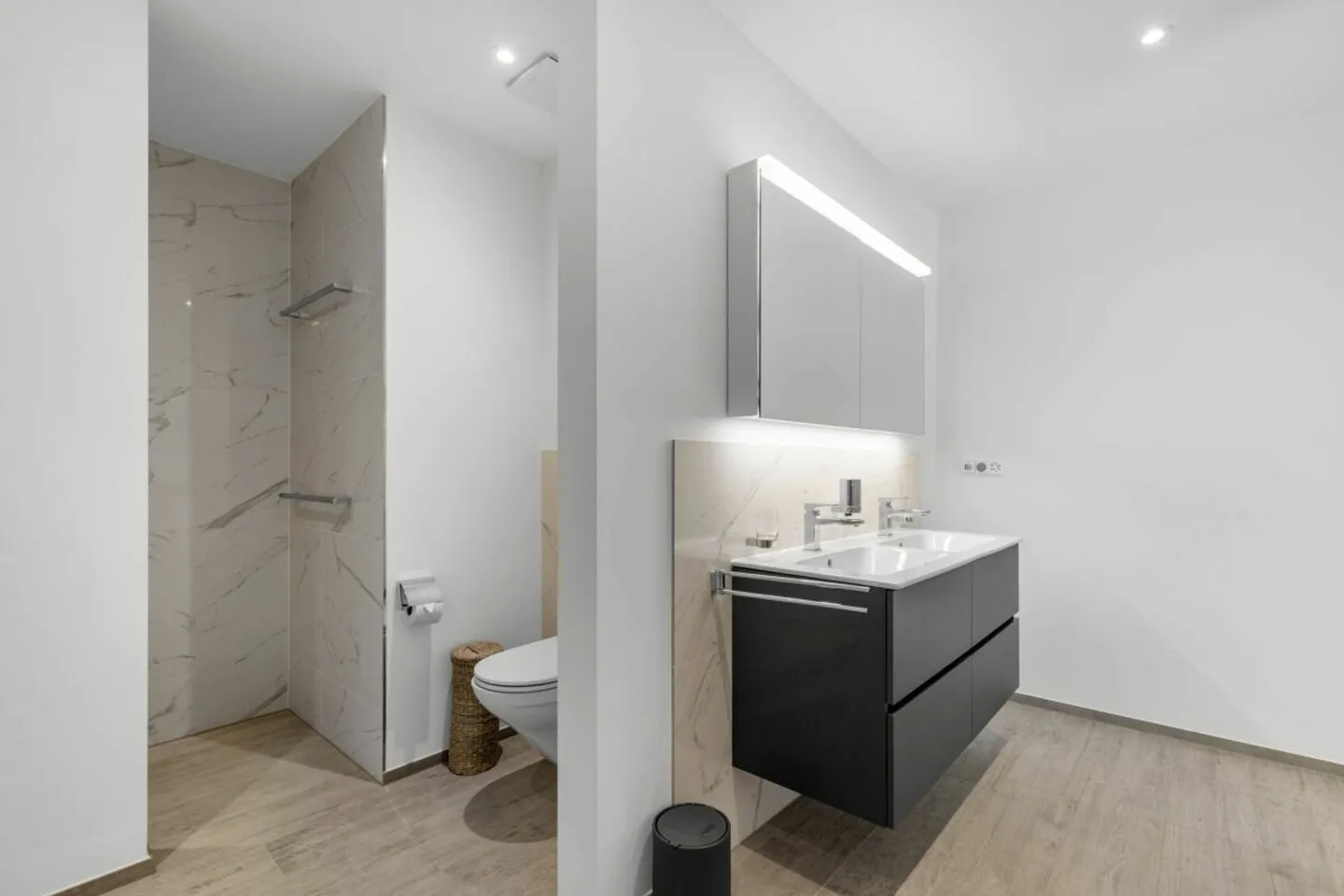 Appartement moderne de 3,5 pièces à Rupperswil - Photo 9 sur 13
