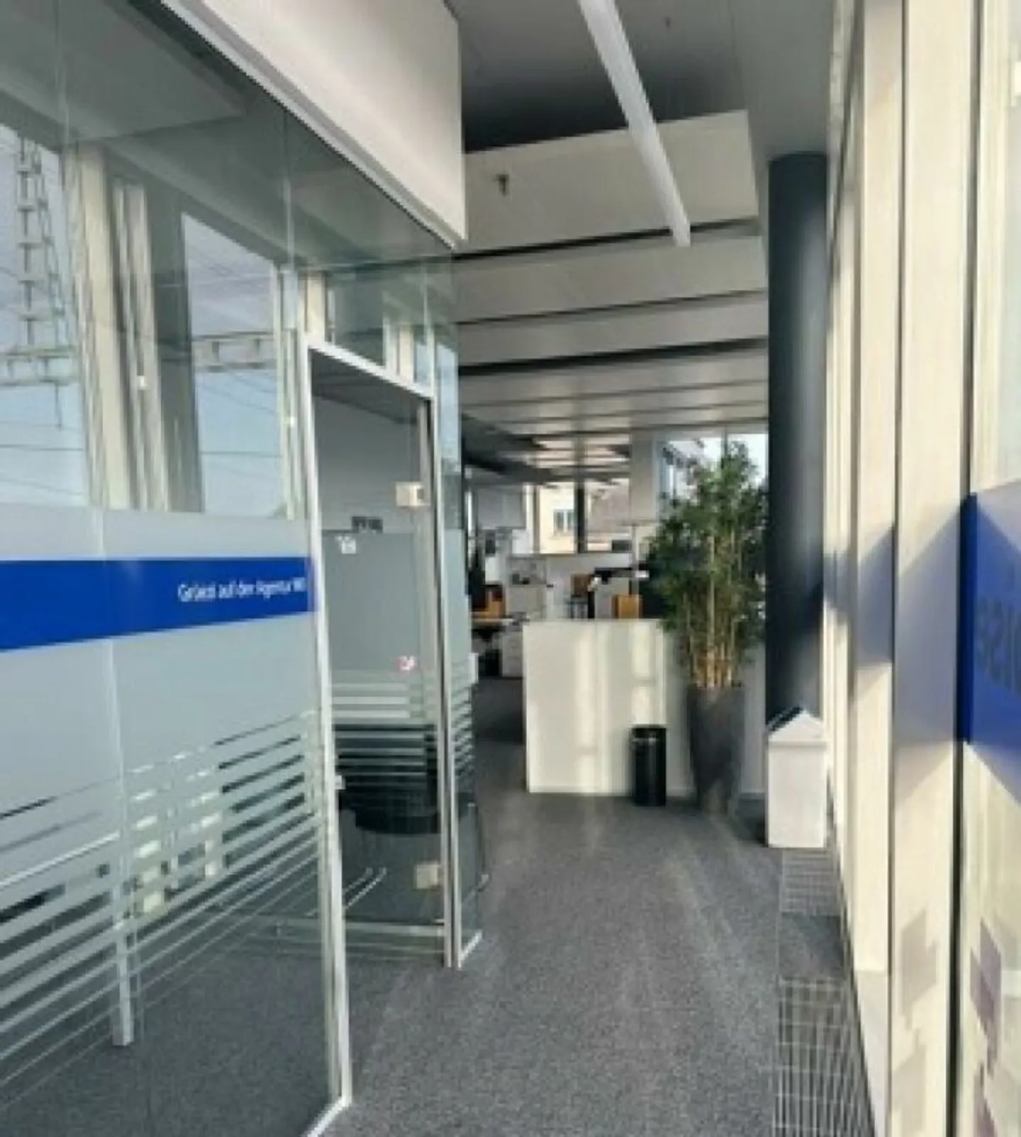 The perfect location for office or practice - Attractive rental space in a central location - Photo 4 of 5
