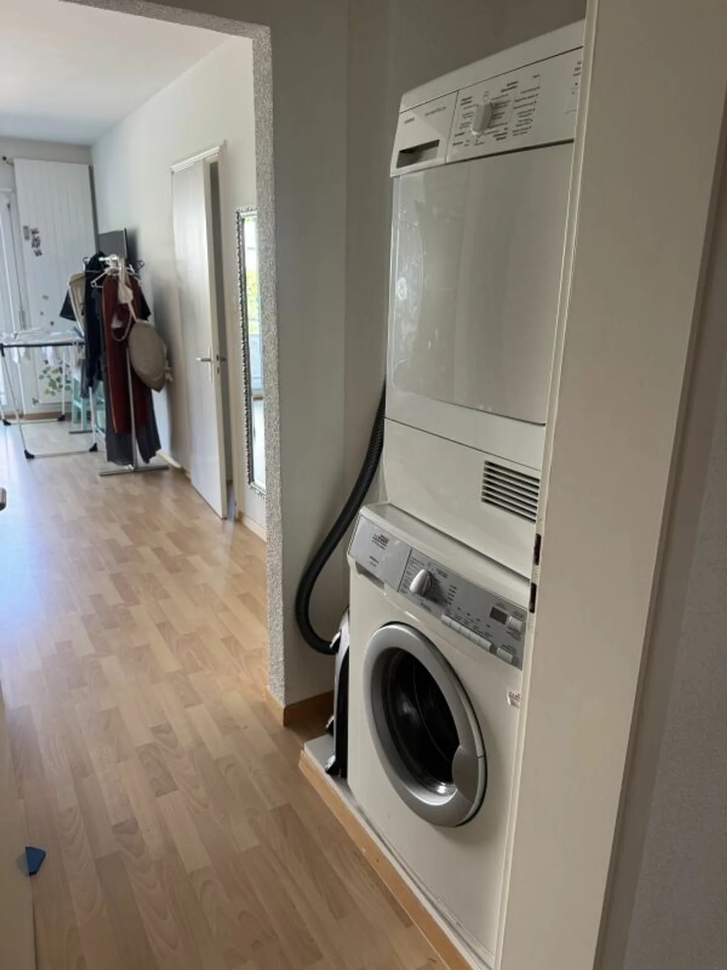 Appartement spacieux de 4,5 pièces avec accès direct au lac - Photo 11 sur 13