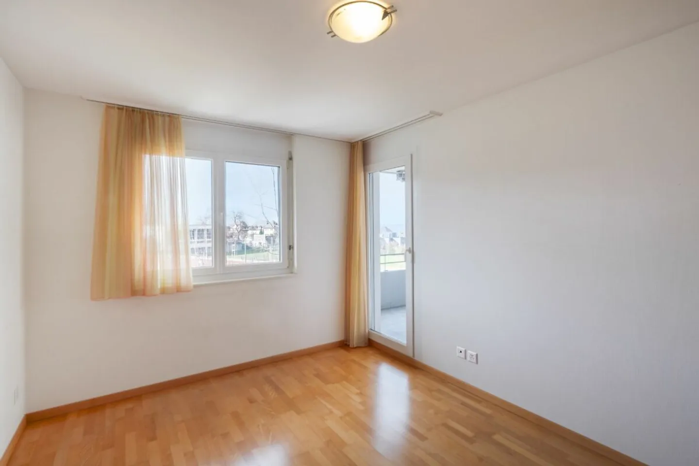 Appartement lumineux avec grand balcon et salle de loisirs dans un quartier familial - Photo 8 sur 10