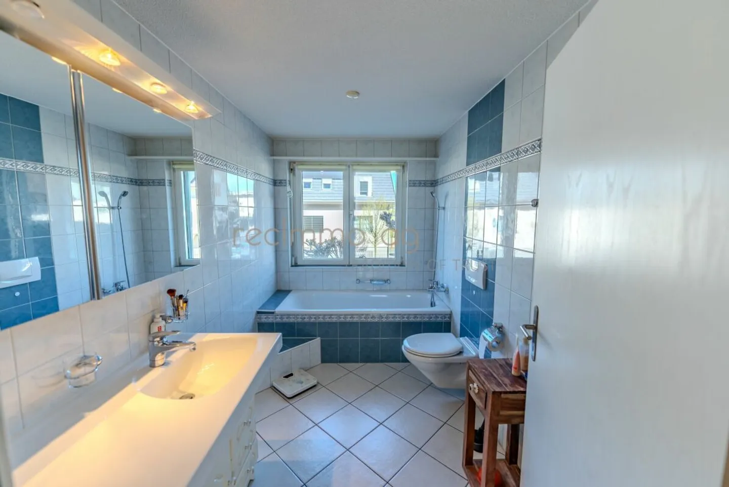 Exclusive 4.5-room garden apartment with spacious outdoor area - Photo 8 of 13