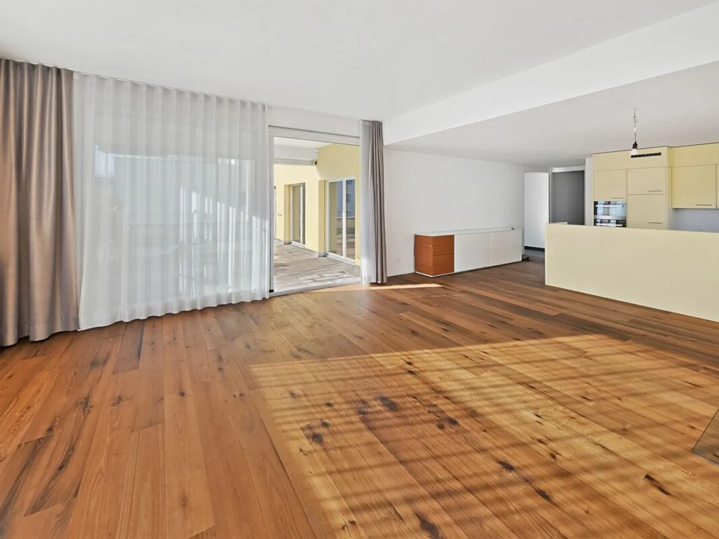 Sunny Family Paradise with Terrace and Garden - Photo 1 of 13