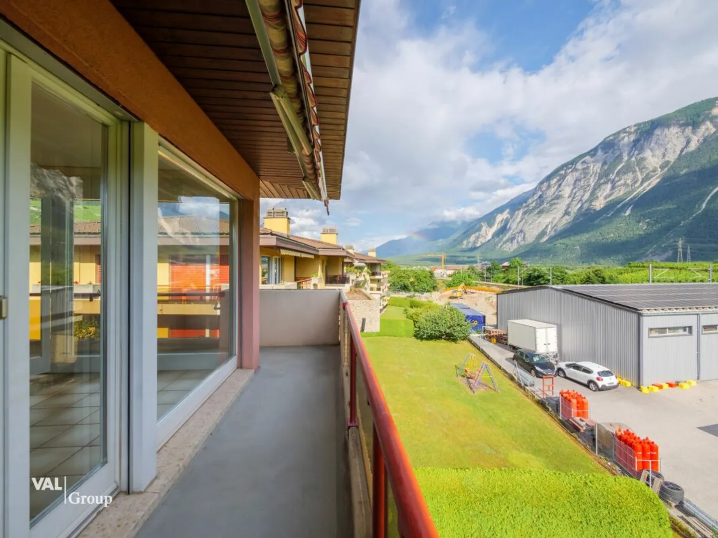 Sunny 4½-room apartment with mountain panorama in Salgesch - Photo 11 of 13