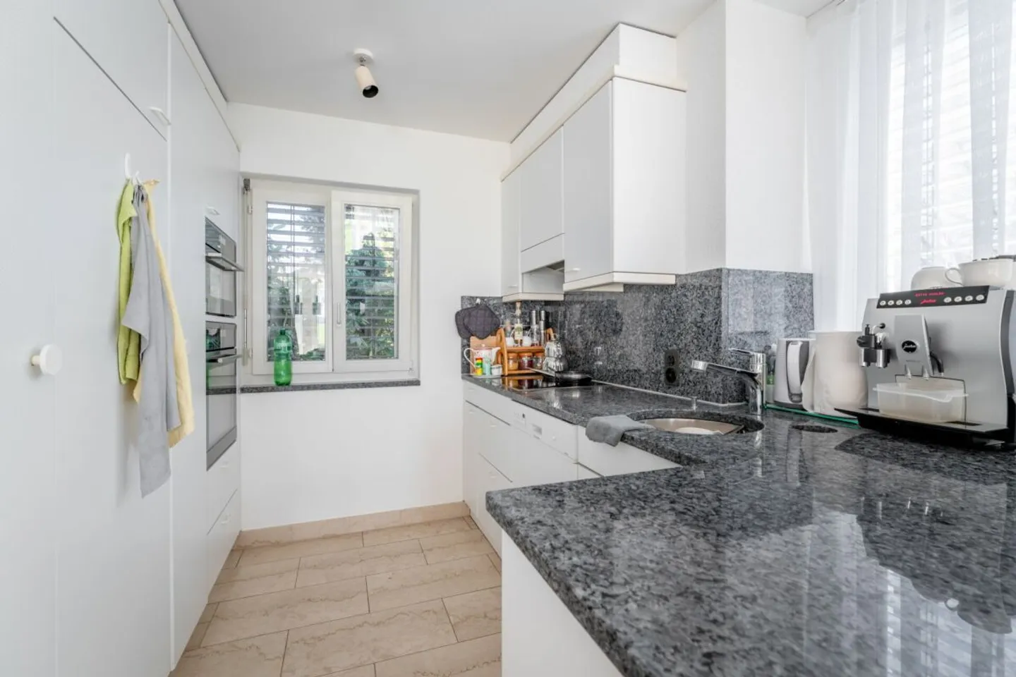 3.5-Zimmer Hausteil mit hübschem Garten an der Landwirtschaftszone - Photo 4 of 13