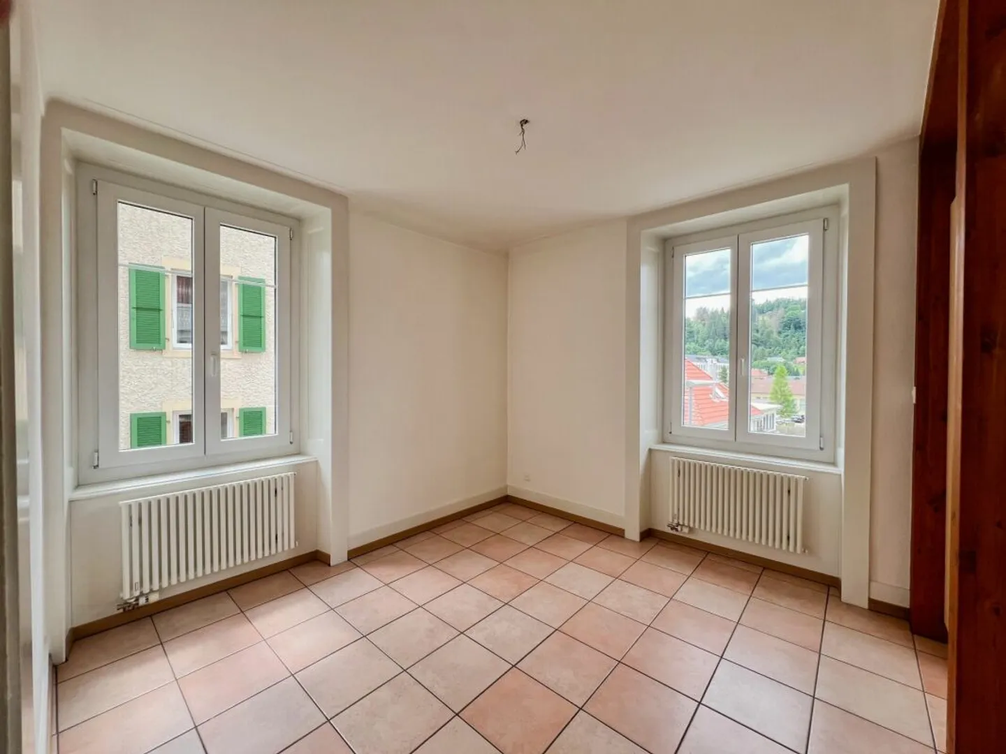 Bright 4.5-room apartment on the 2nd floor - Photo 6 of 12