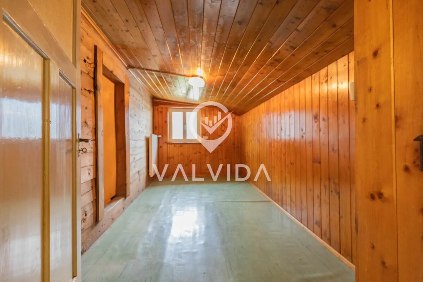 3.5 Room Apartment with Panoramic View and Development Potential in Hohtenn - Photo 6 of 13