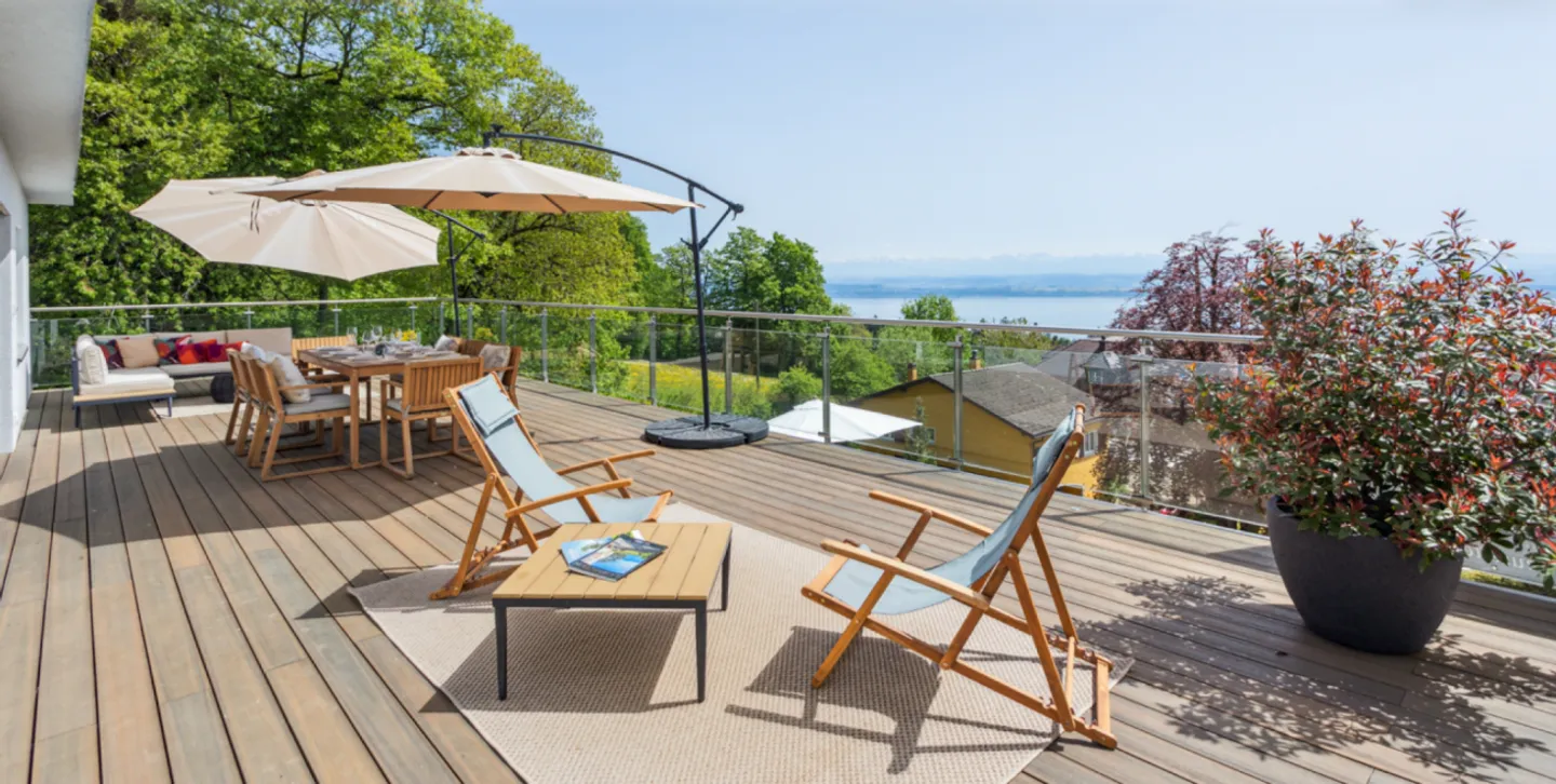 Stunning Attic with Lake View - Photo 12 of 13