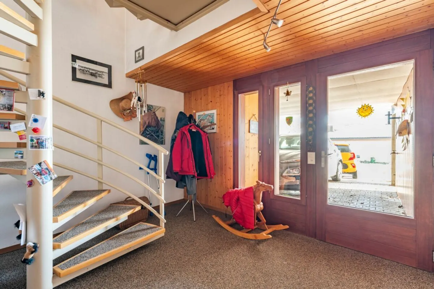 Quiet - well-kept - spacious - 5.5-room terraced house - Photo 9 of 13