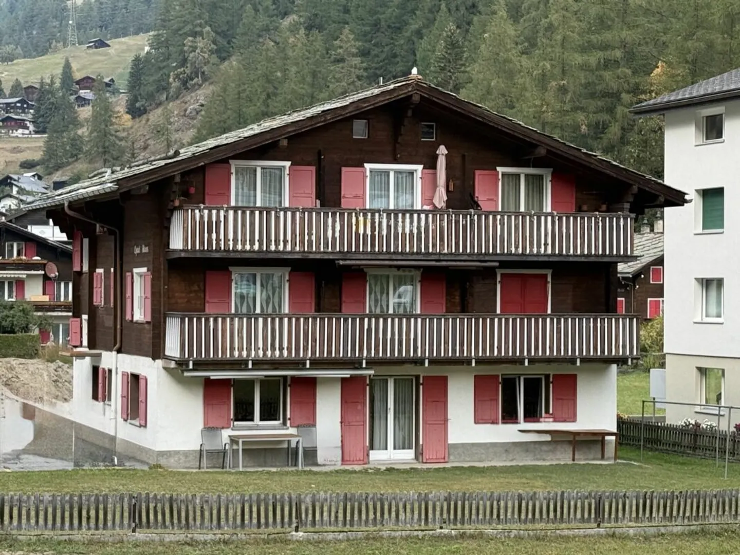 Attractive Multi-Family House - 3 Apartments - Investment Property - Exclusively at HORU IMMOBILIEN - Photo 1 of 3