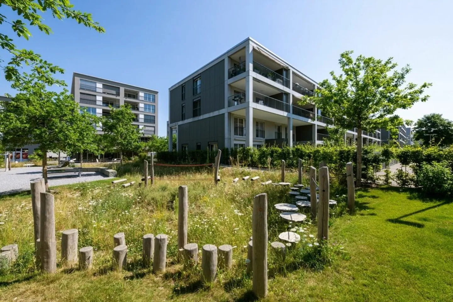 Modernes Familienleben in Aadorf - Foto 1 von 9