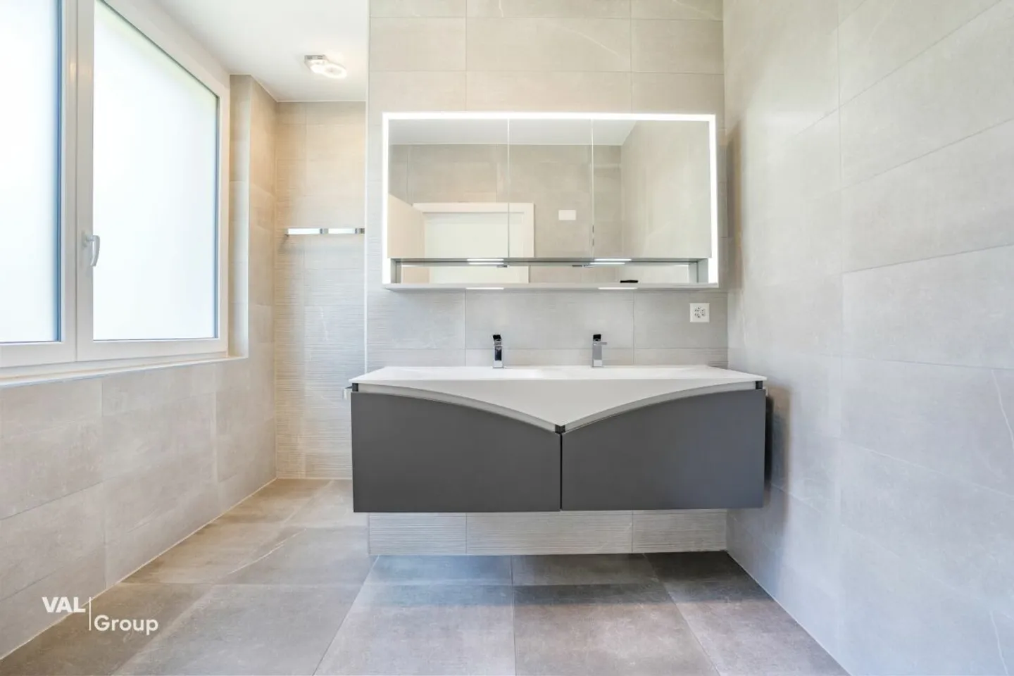 Modern Duplex with Mountain View - Photo 4 of 13