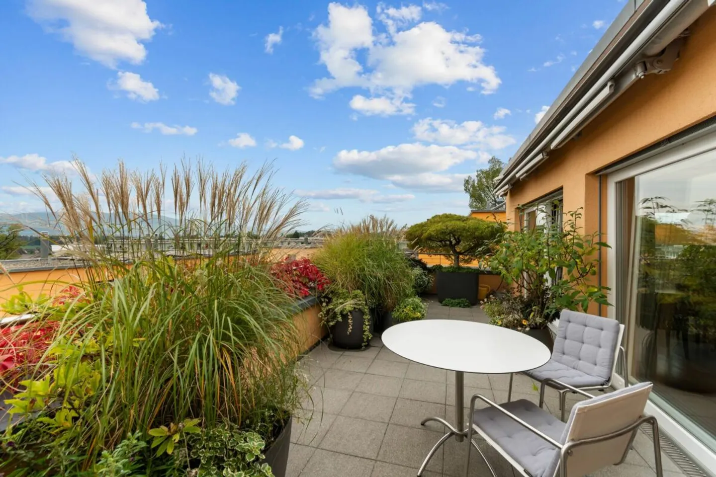 WEITRAUM | Appartement penthouse exclusif de 194 m² de surface habitable nette, terrasses spacieuses et vue panoramique - Photo 4 sur 13