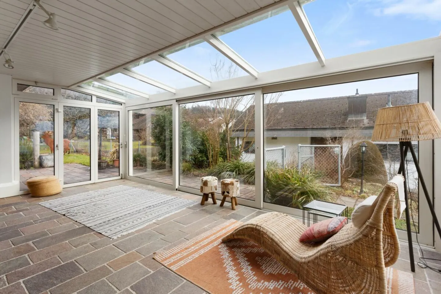 Geräumiges Einfamilienhaus in Bronschhofen - Foto 2 von 13