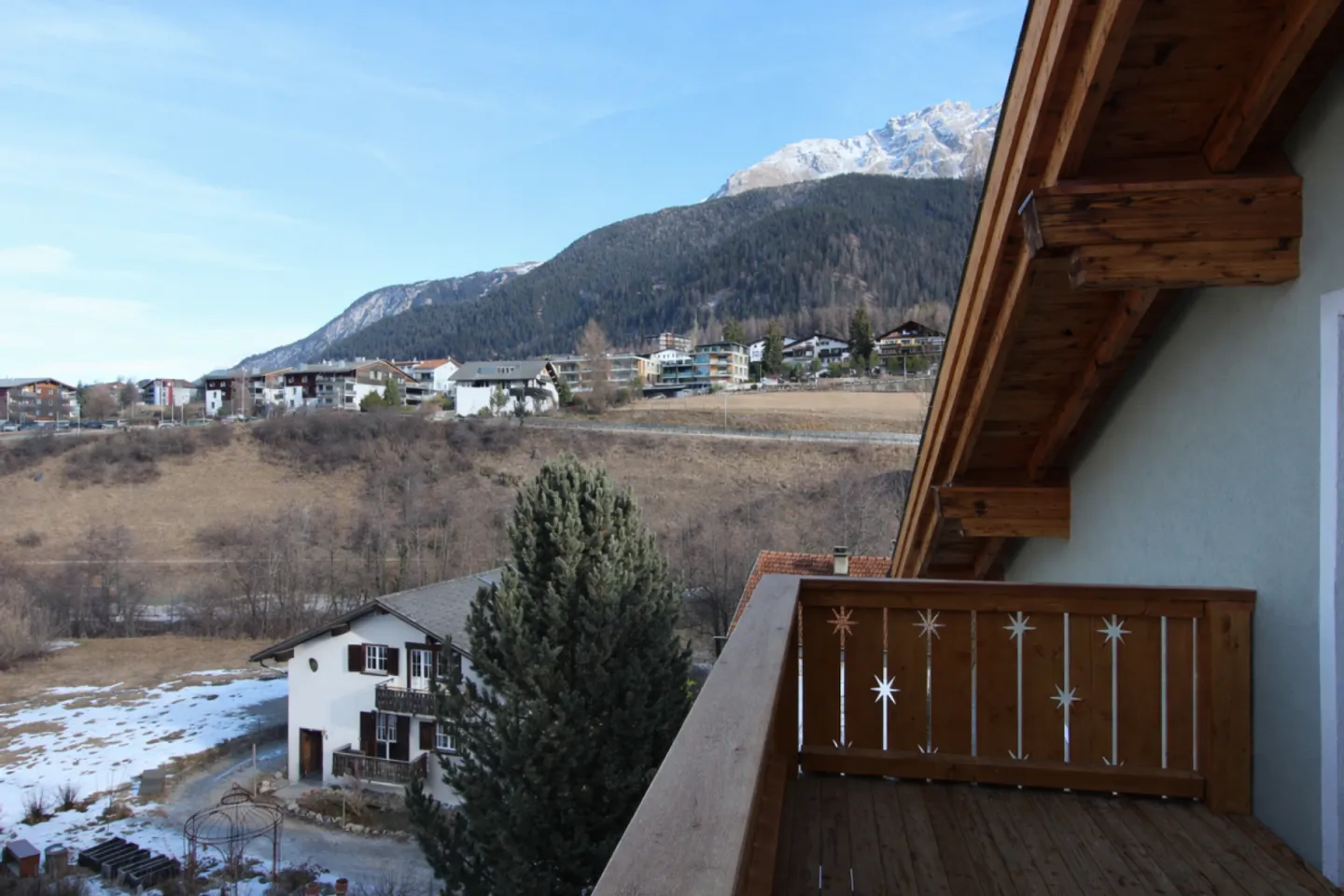 4.5-Room Penthouse Apartment with Management in Tgesa Romana - Photo 13 of 13