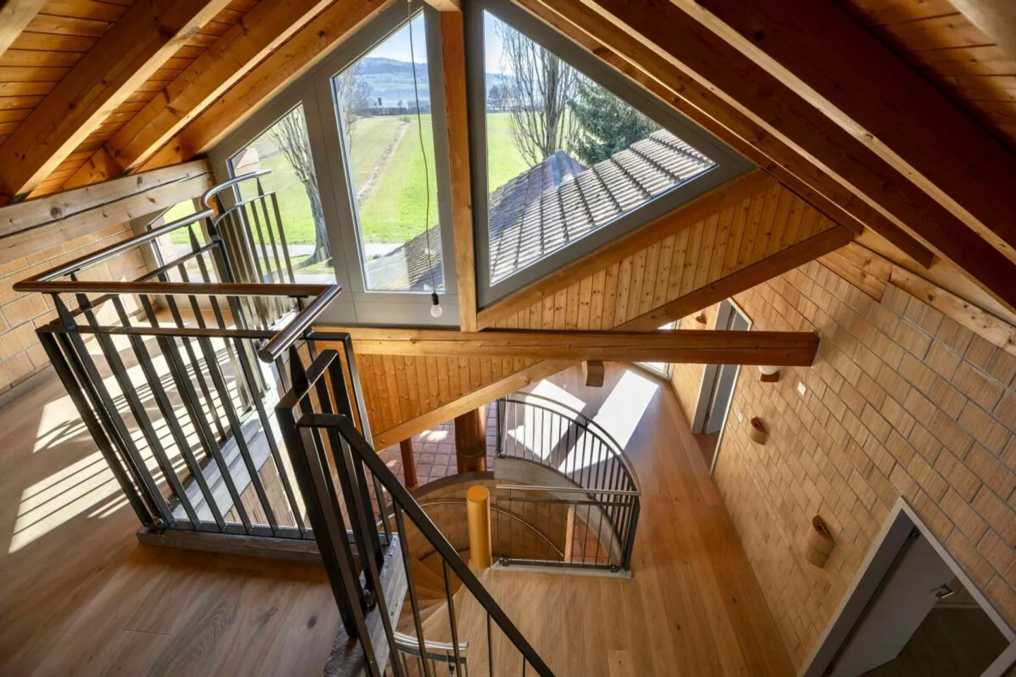 SEE HARMONIE Detached house with lake and mountain views in Sursee - Photo 9 of 12