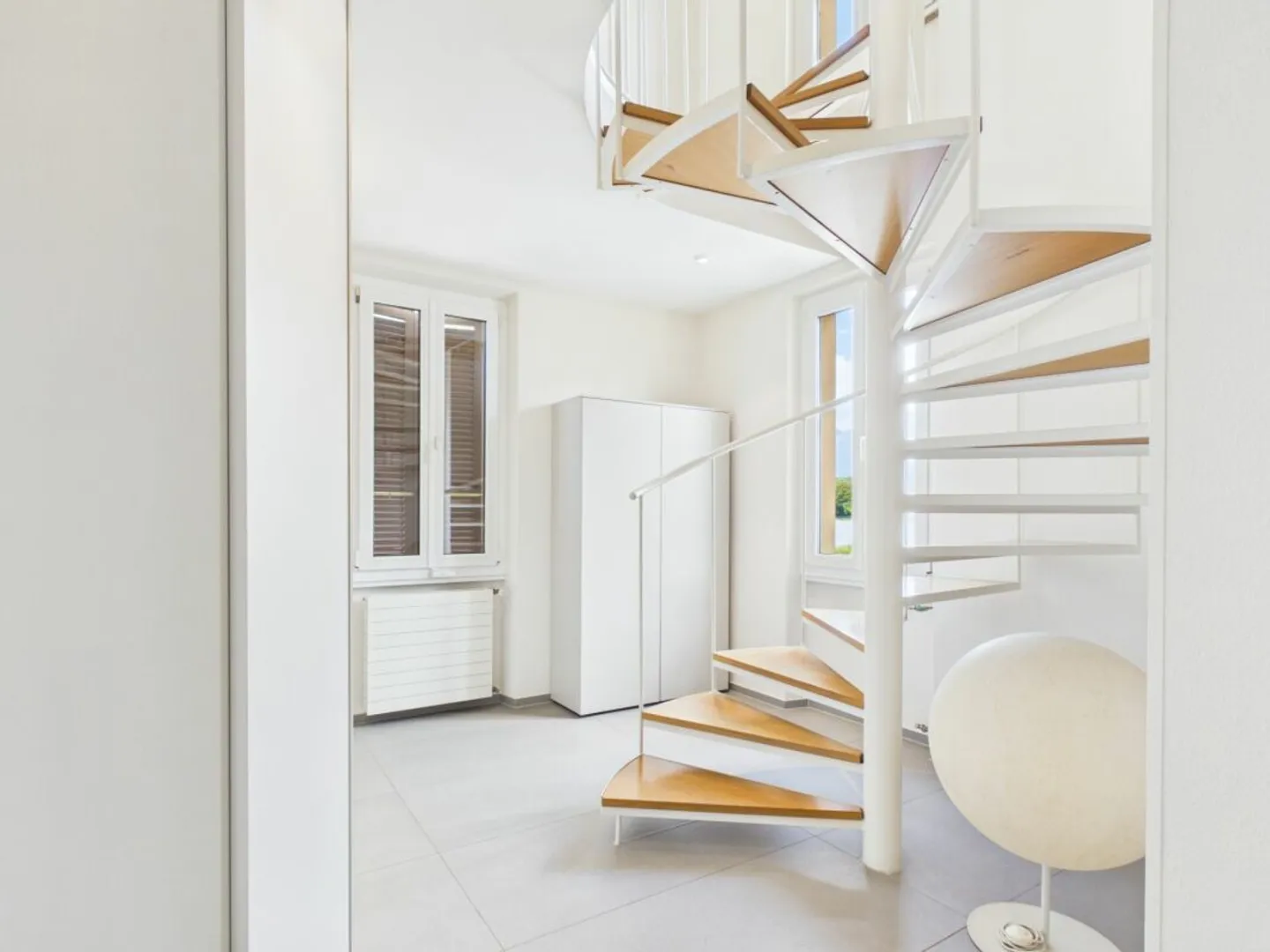 Bright single-family house with large garden and swimming pool - Photo 10 of 13