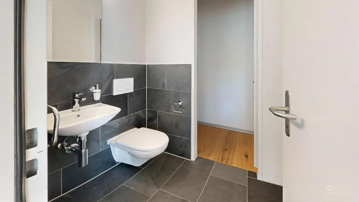 Modernes Wohnen in einer neu sanierten, lichtdurchfluteten 2,5-Zimmer-Wohnung - Foto 10 von 13