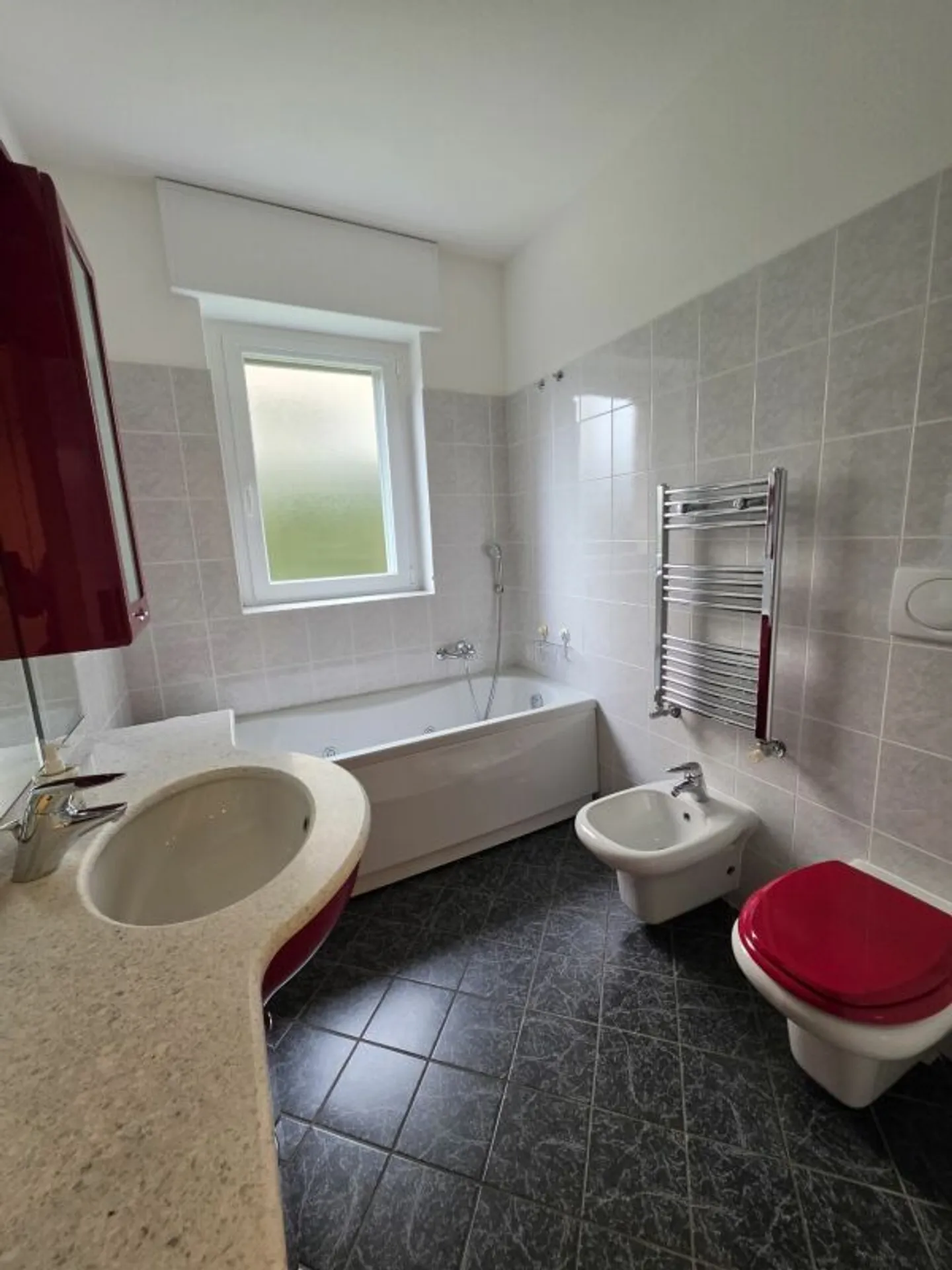Privileged location with terrace and large garden - Photo 13 of 13
