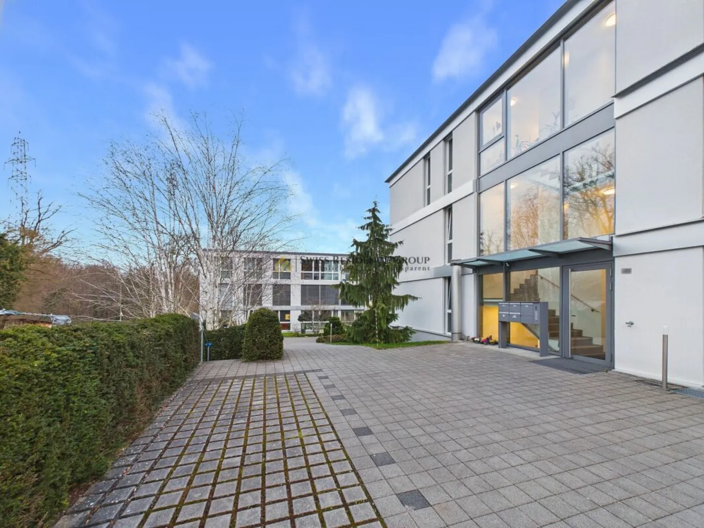 Stylish 4.5-Room Apartment - Photo 1 of 13