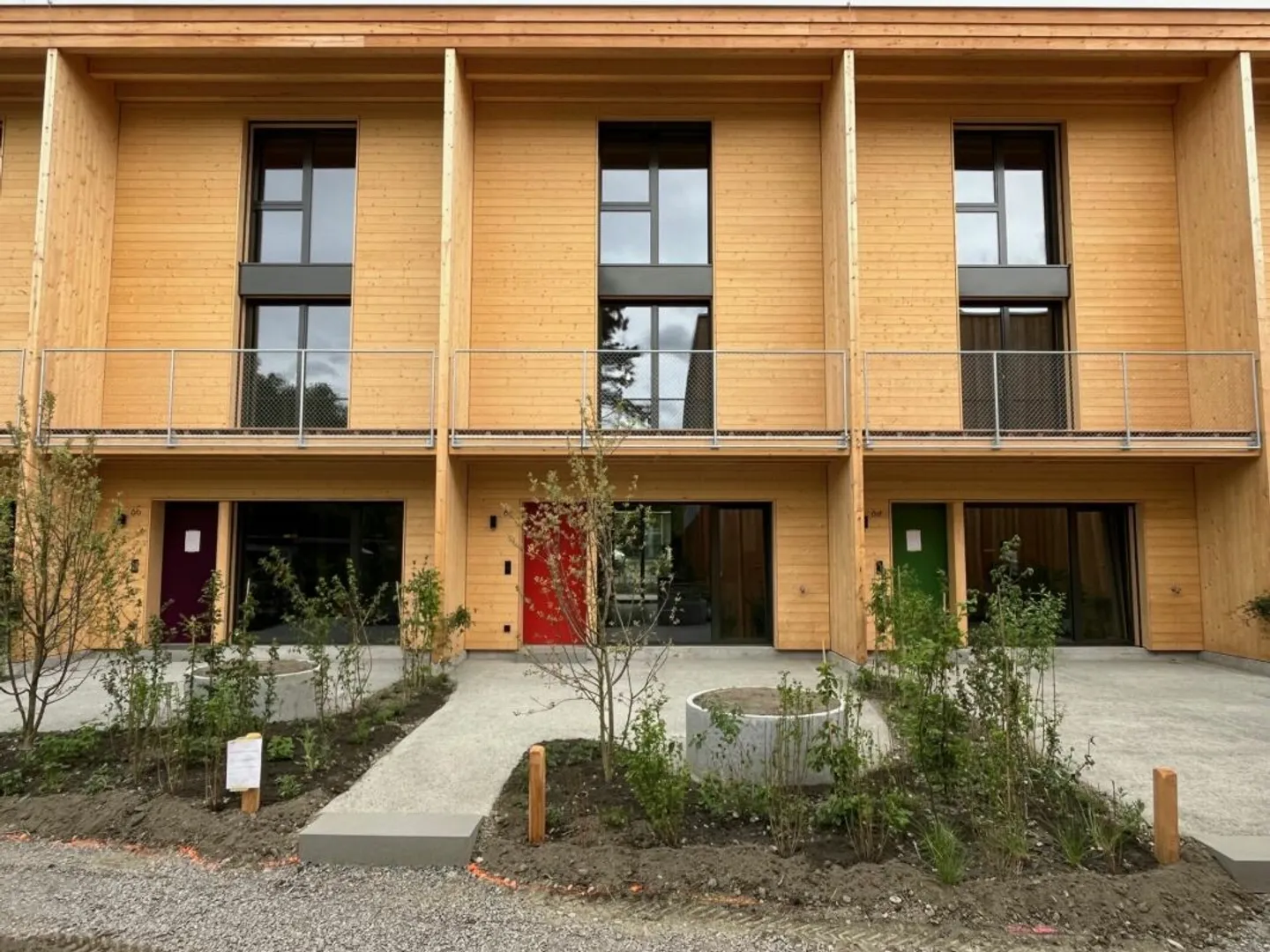 Moderne Reihenhäuser im Grünen - Foto 12 von 13