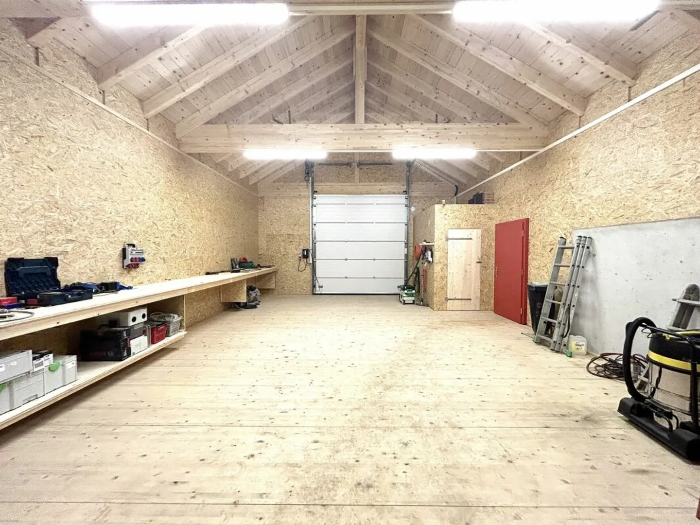 Modernized single-family house with high-quality new extension and 3 parking spaces! - Photo 12 of 13