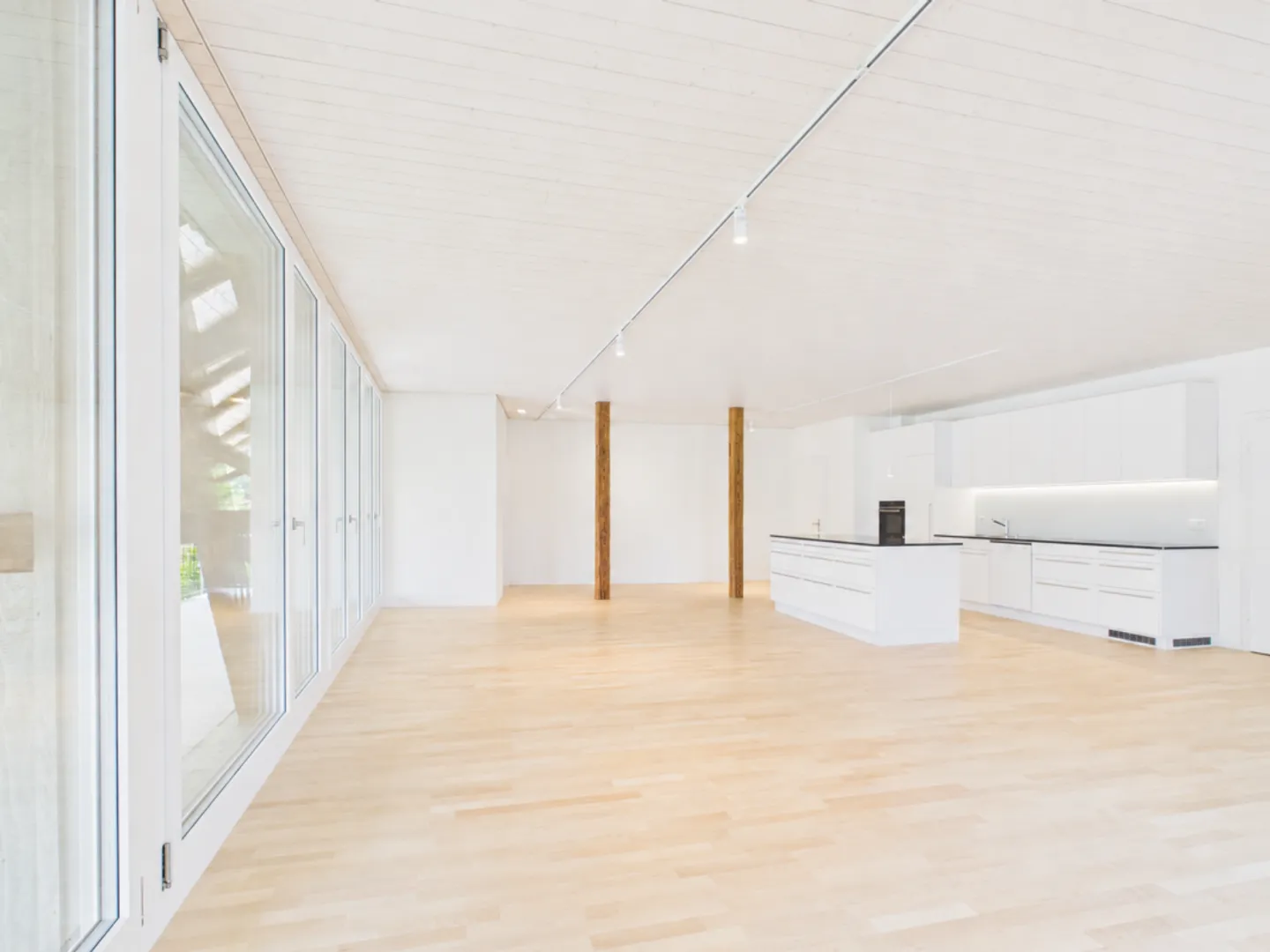 Appartement duplex élégant à Thalwil - 165 m² d'espace de vie avec charme historique et confort moderne - Photo 2 sur 13