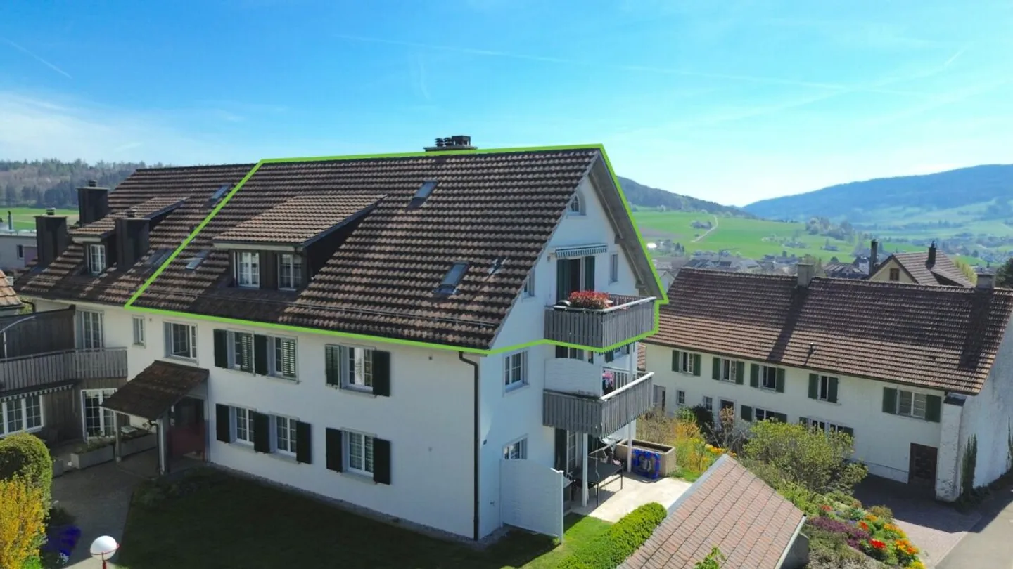Light-Filled Maisonette with Style, Charm, and Dreamlike Views - Photo 13 of 13
