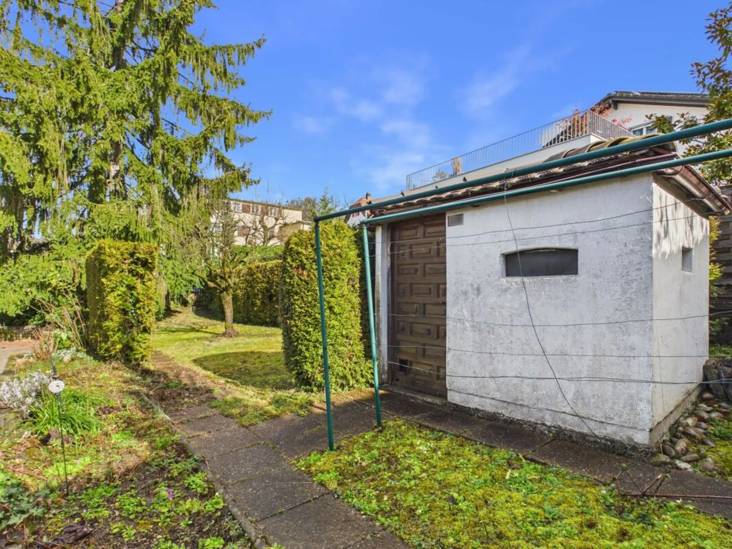 Ampia casa familiare con piscina - Foto 11 di 13