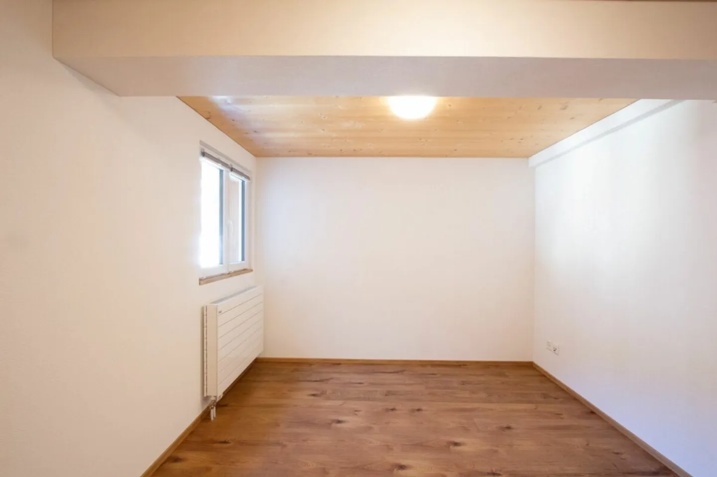 Grosszügige 3.5 Zimmerwohnung mit schönem Sitzplatz - Photo 5 sur 12