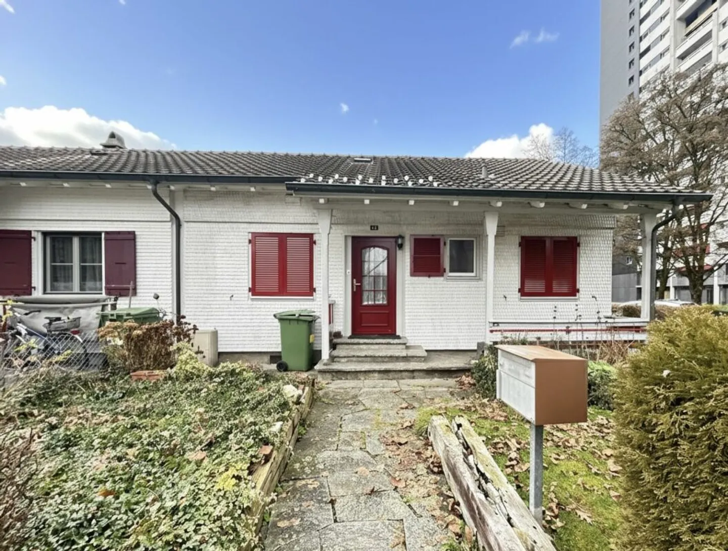 Charmantes Reiheneckhaus mit Garten und Ausbaureserve in Bern-Bethlehem - Photo 3 of 7