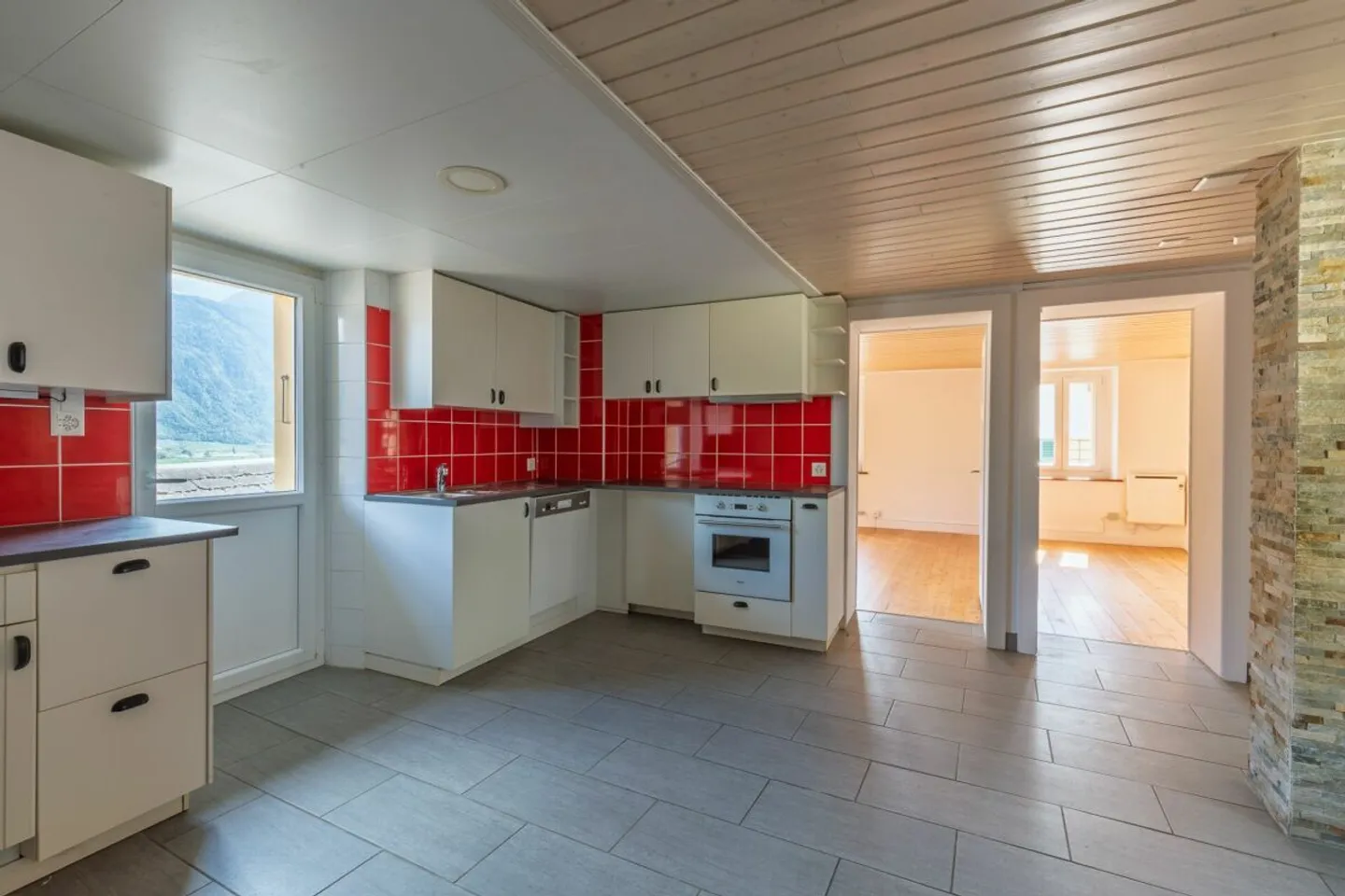 Appartement 3p + combles dans une maison individuelle... - Foto 5 von 13