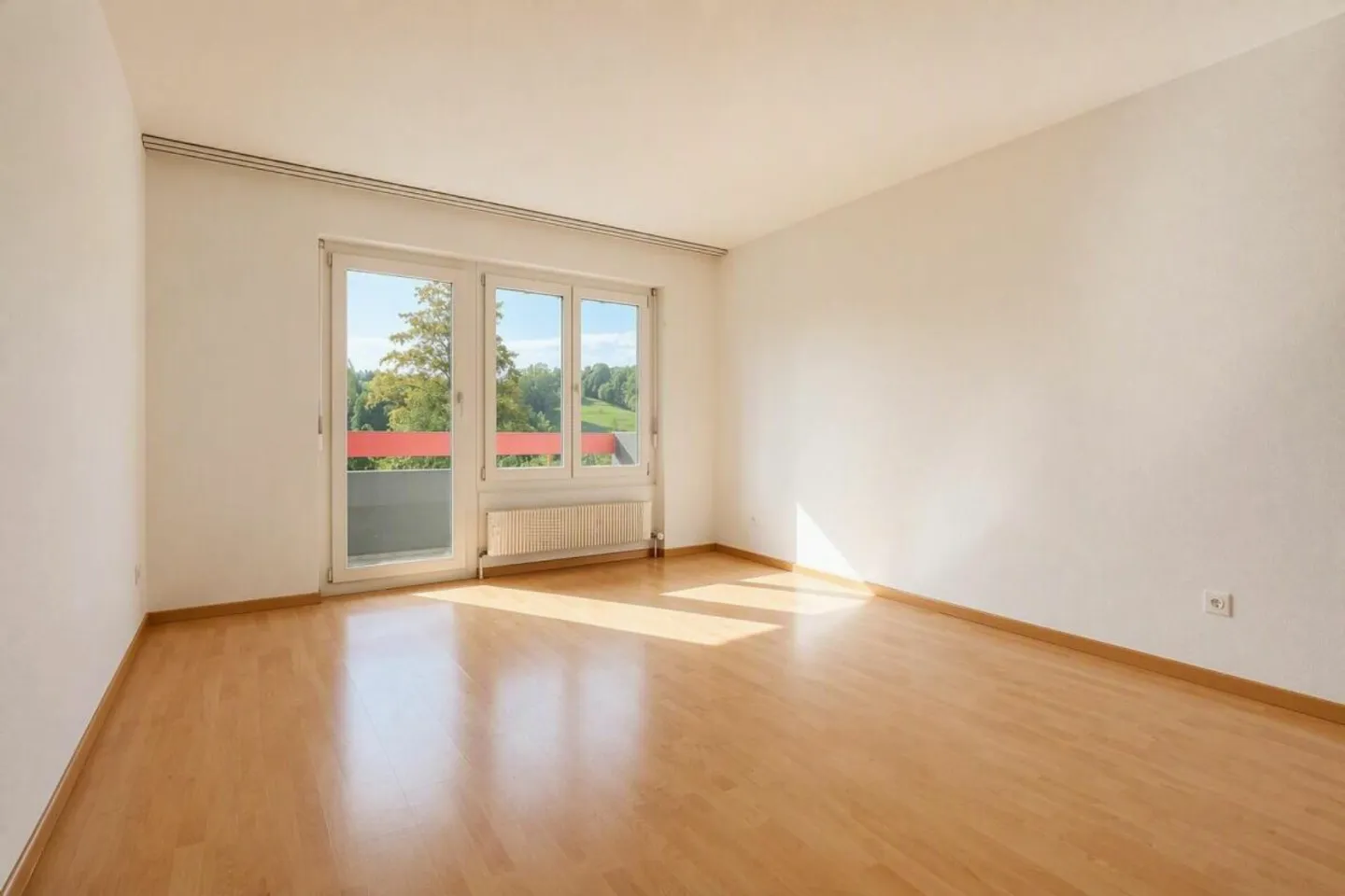 Appartamento 2.5 stanze con layout attraente copia - Foto 2 di 8