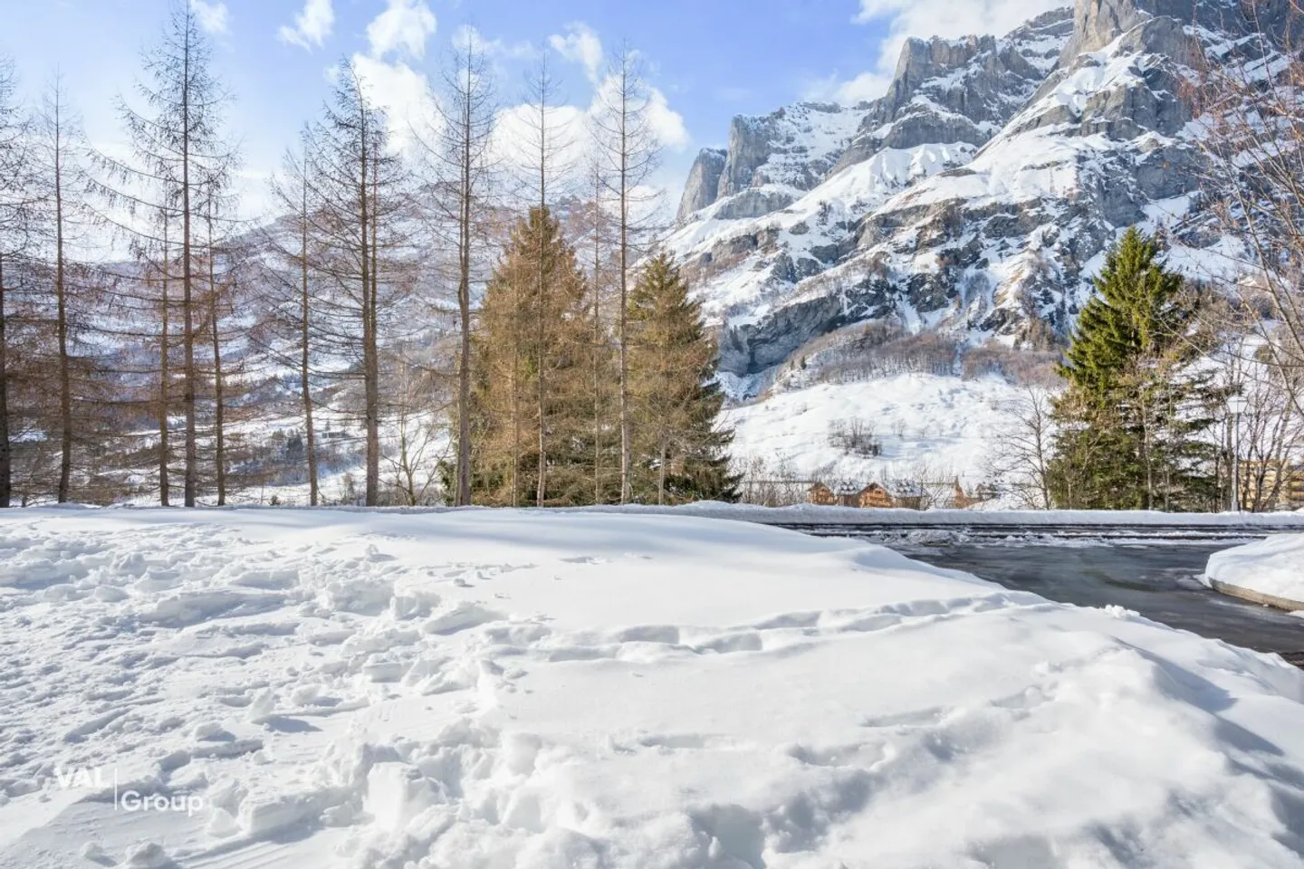 Fascino alpino con terrazza soleggiata e vista libera - Foto 11 di 13