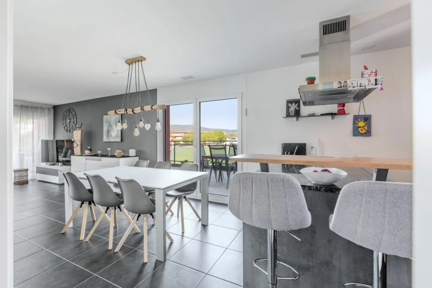 Modernes Einfamilienhaus mit Aussicht - Foto 5 von 13