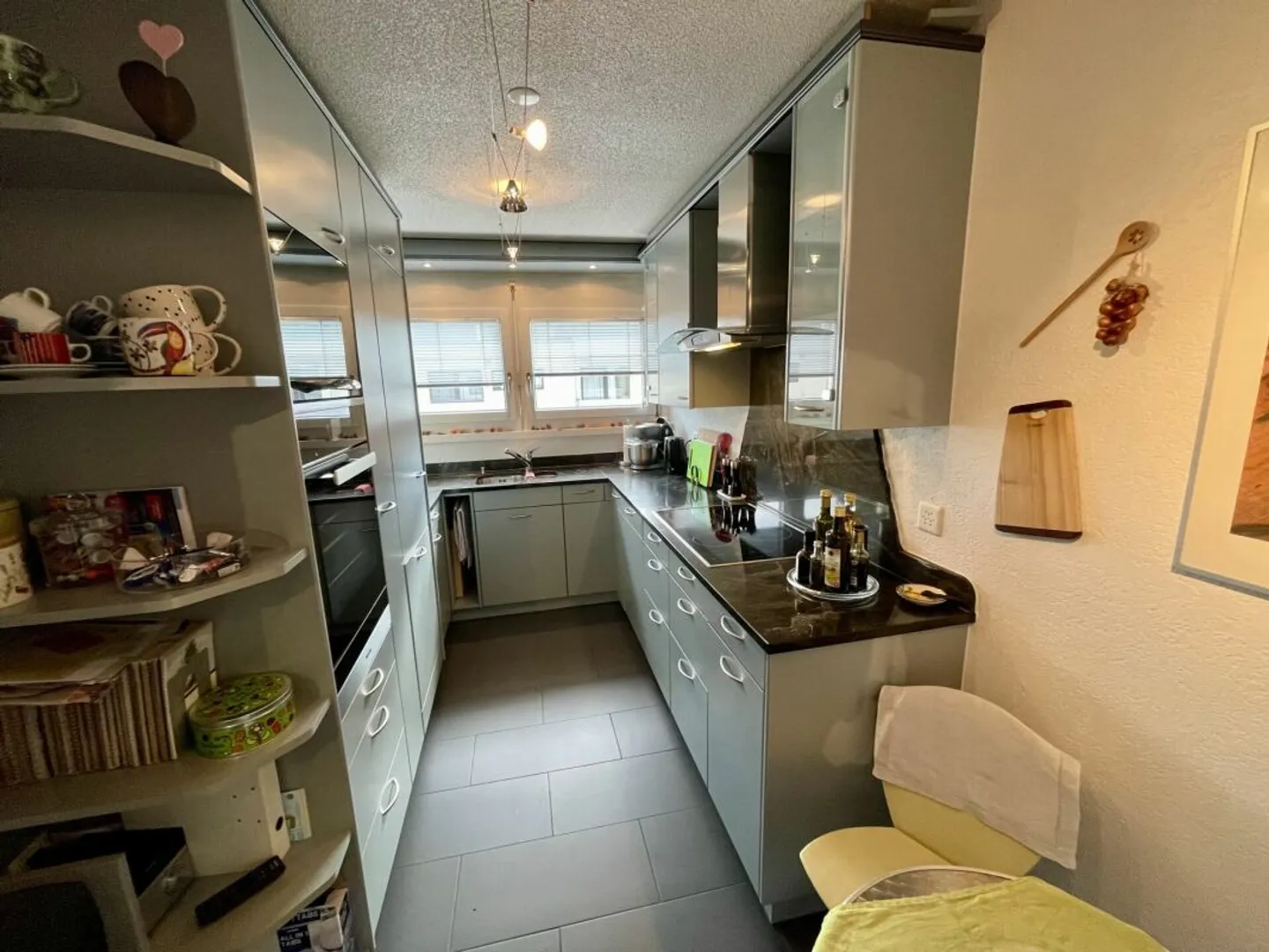 Charming Penthouse in Urtenen-Schönbühl - Photo 3 of 13