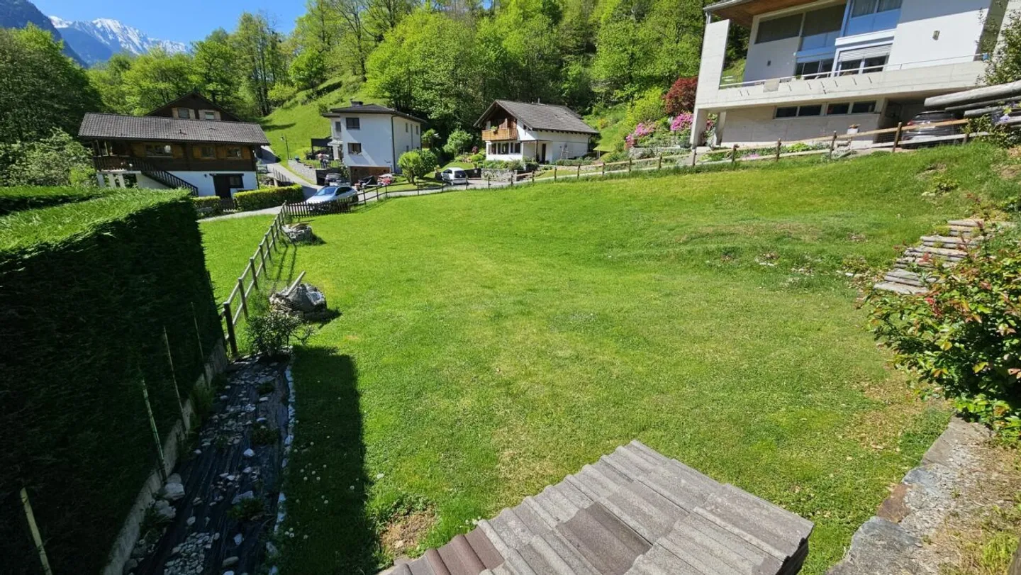 Bebaubares Land in Soazza - Foto 1 von 5