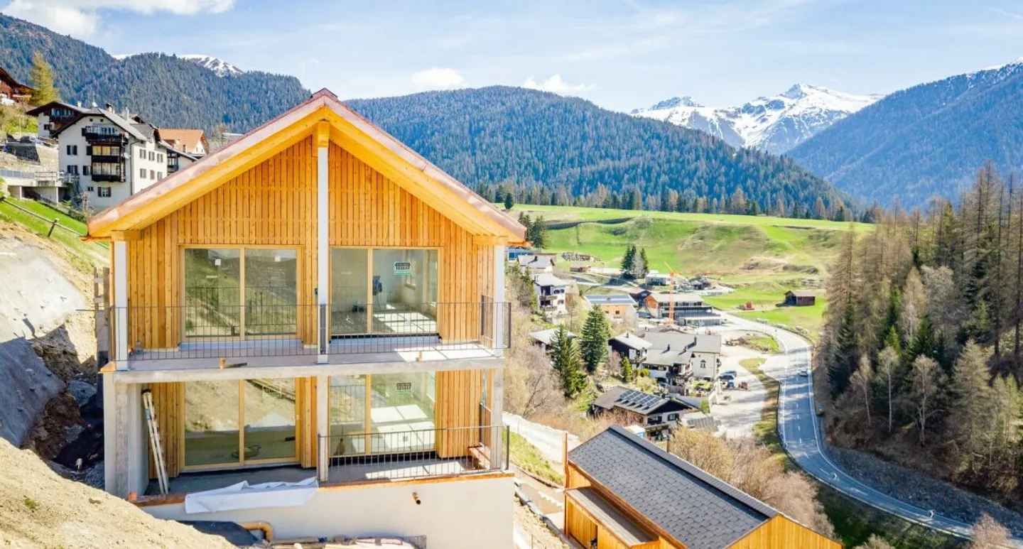 Charmantes Chalet mit Bergsicht - Foto 1 von 12