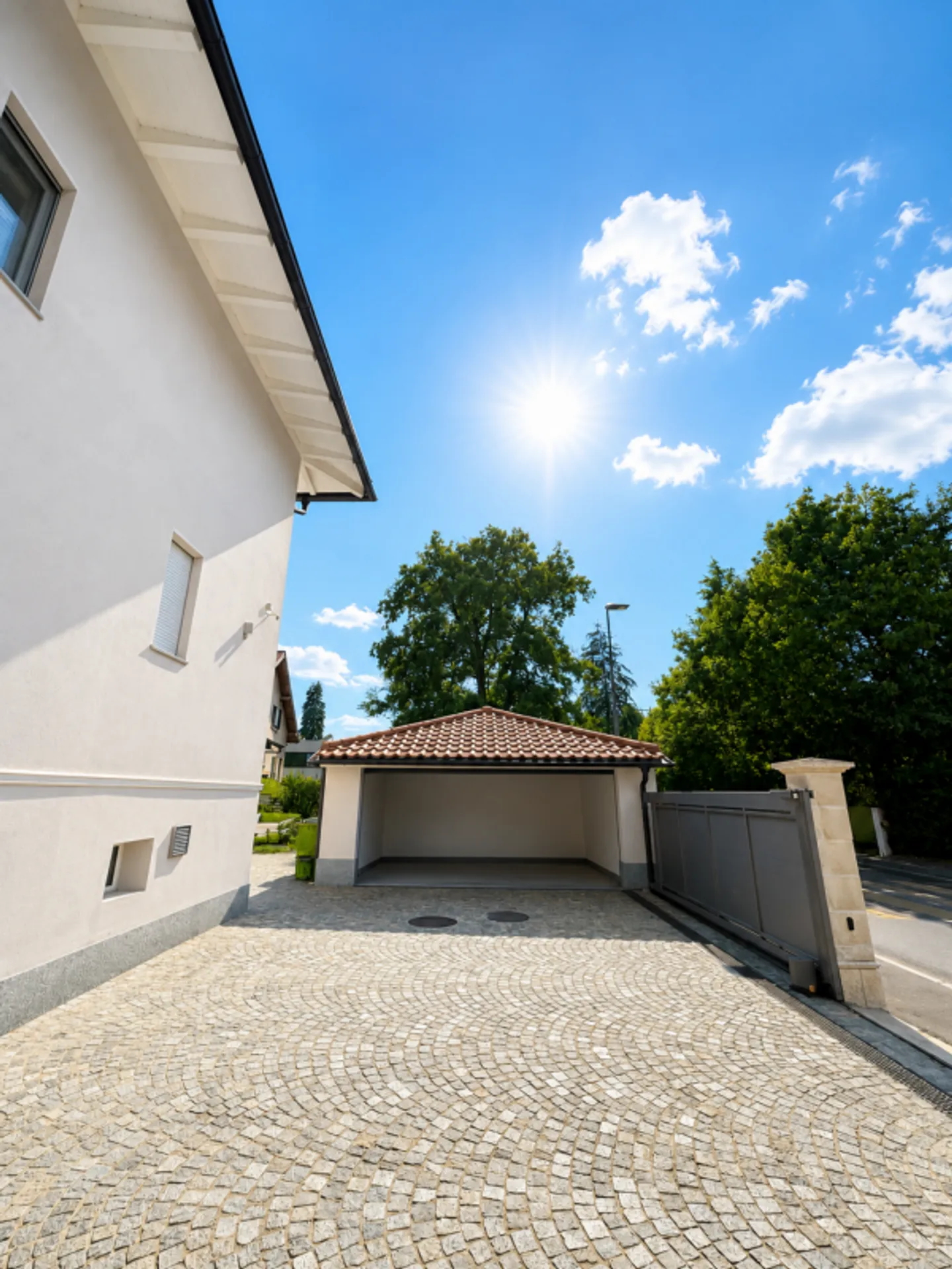 Villa Familiare Elegante a Chambésy - Foto 4 di 13