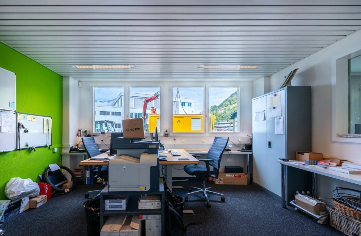 Espaces commerciaux au rez-de-chaussée avec possibilité de reprise des aménagements - Photo 11 sur 11