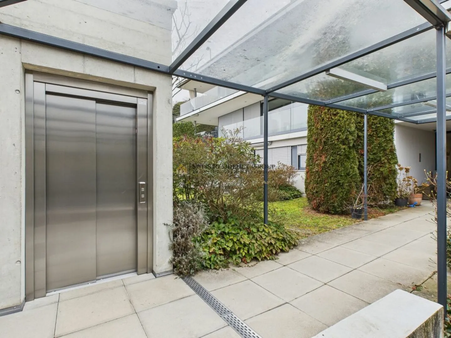 Dreamlike Garden Apartment with Lake View - Modern Living in a Desirable Location - Photo 3 of 11